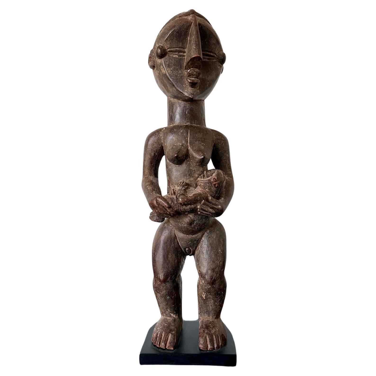 Lwalwa Mother Figure Holding Baby DR Congo Africa with Provenance For Sale
