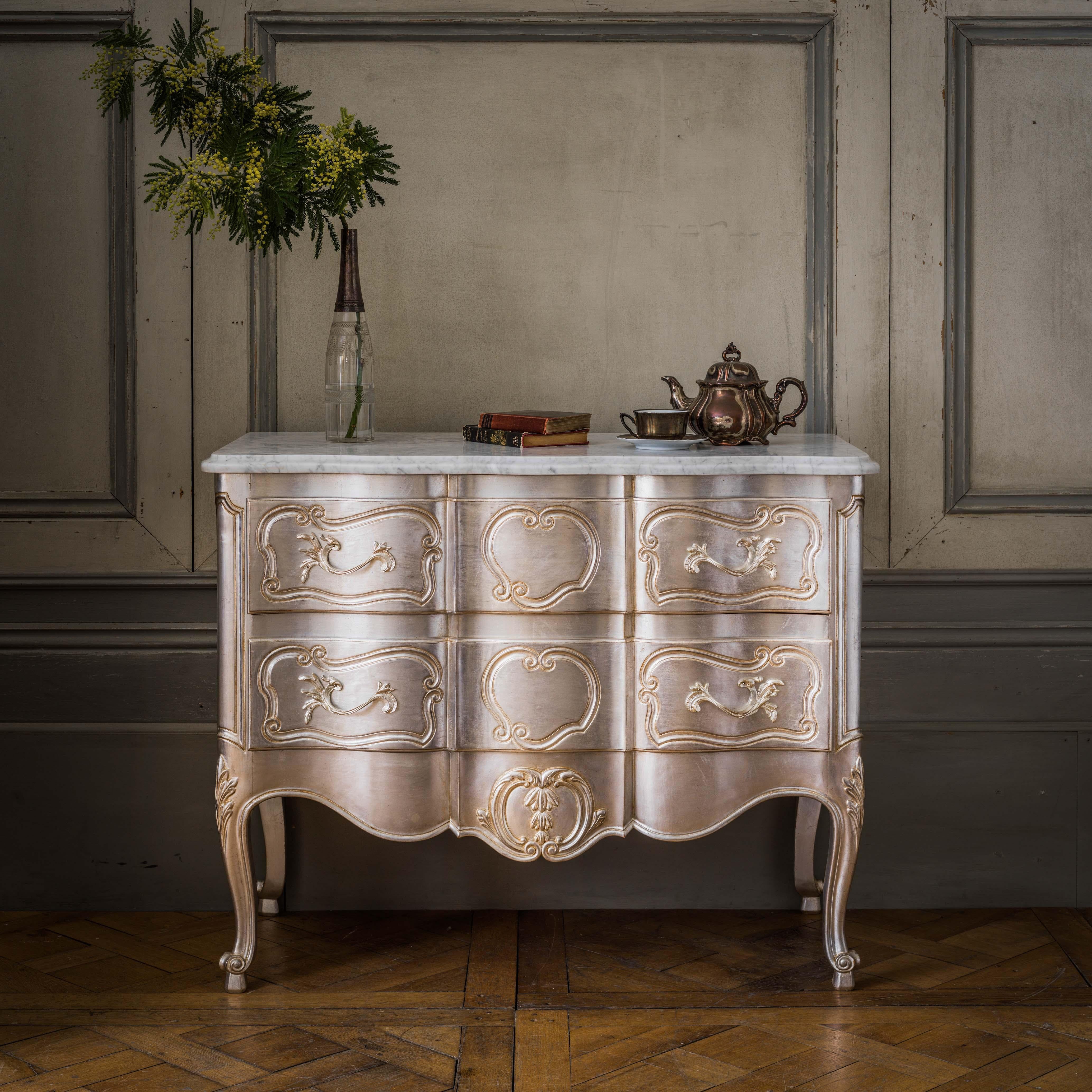 Louis XV LXV Style Chest of Drawers in Hand Gilded Silver Finish For Sale