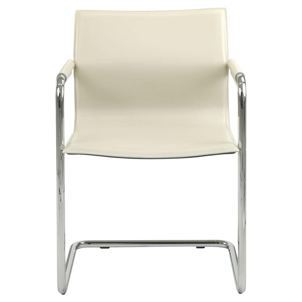 Silla Lybra con brazos cubiertos de Enrico Pellizzoni en venta