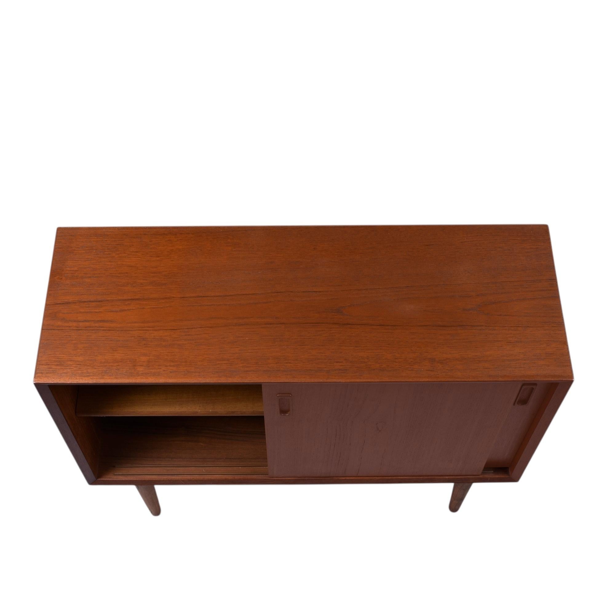 Lyby Mobler Armadio e libreria modulare danese moderna in teak in vendita 6