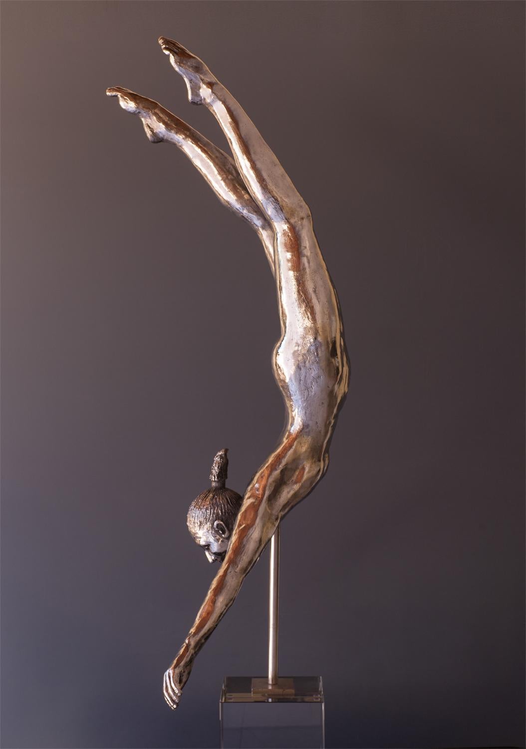 Lydia Da Silva Nude Sculpture – Swan Diver Weiblich 1m