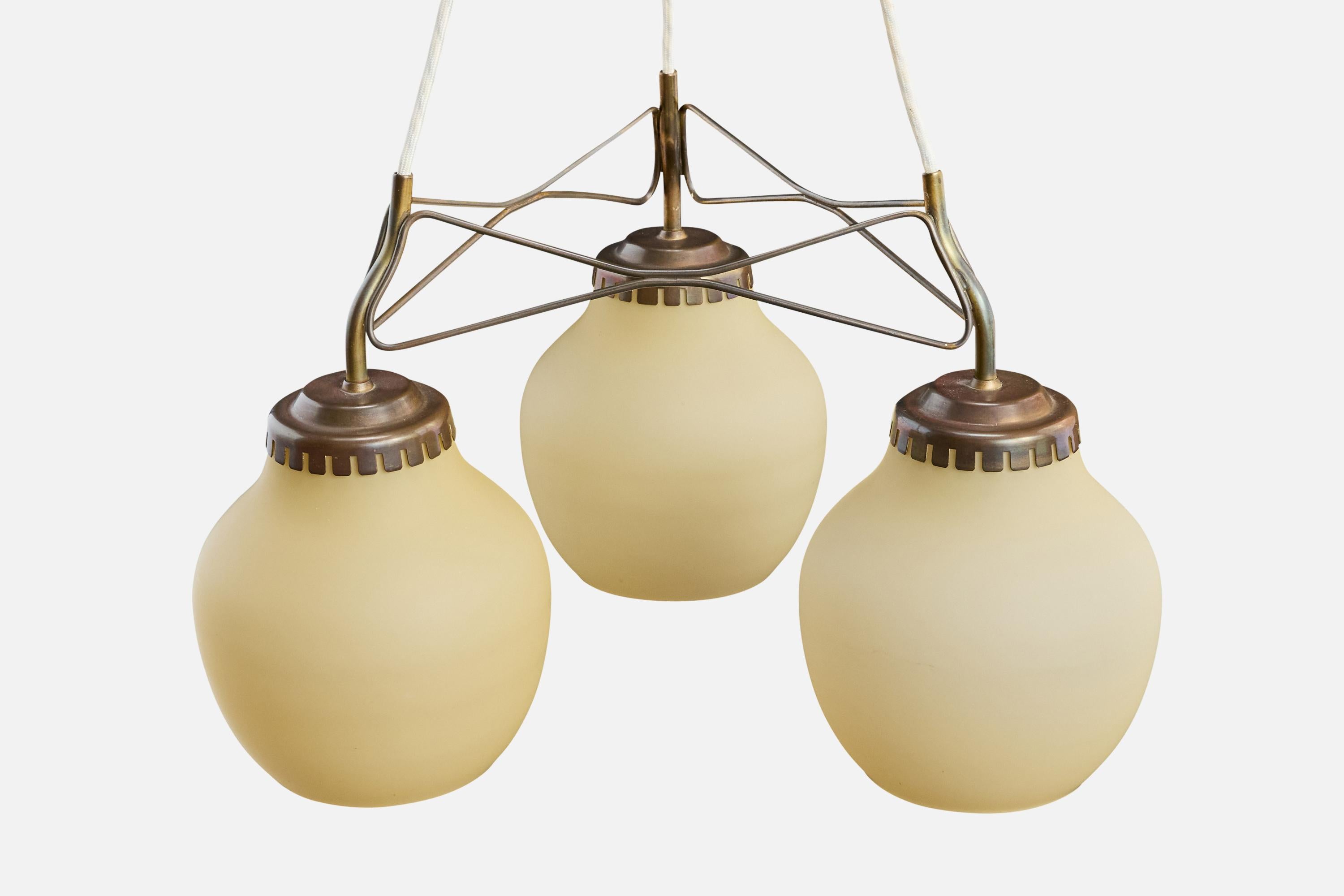 Lyfa Attribution, lampadario, ottone, vetro, Danimarca, anni '50 In condizioni buone in vendita a High Point, NC