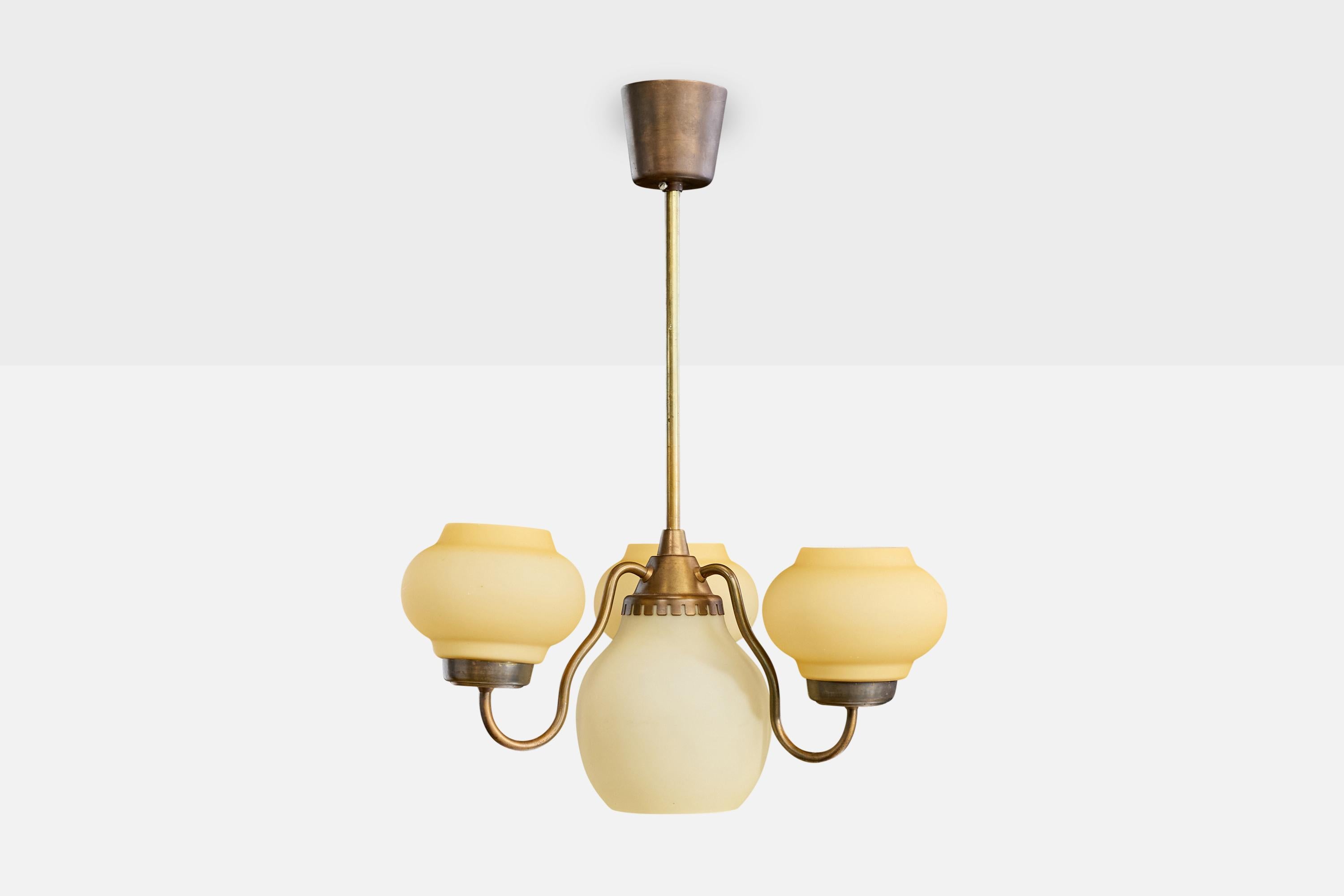 Lyfa, Lámpara de araña, Latón, Vidrio, Dinamarca, Década de 1950 Moderno de mediados de siglo en venta