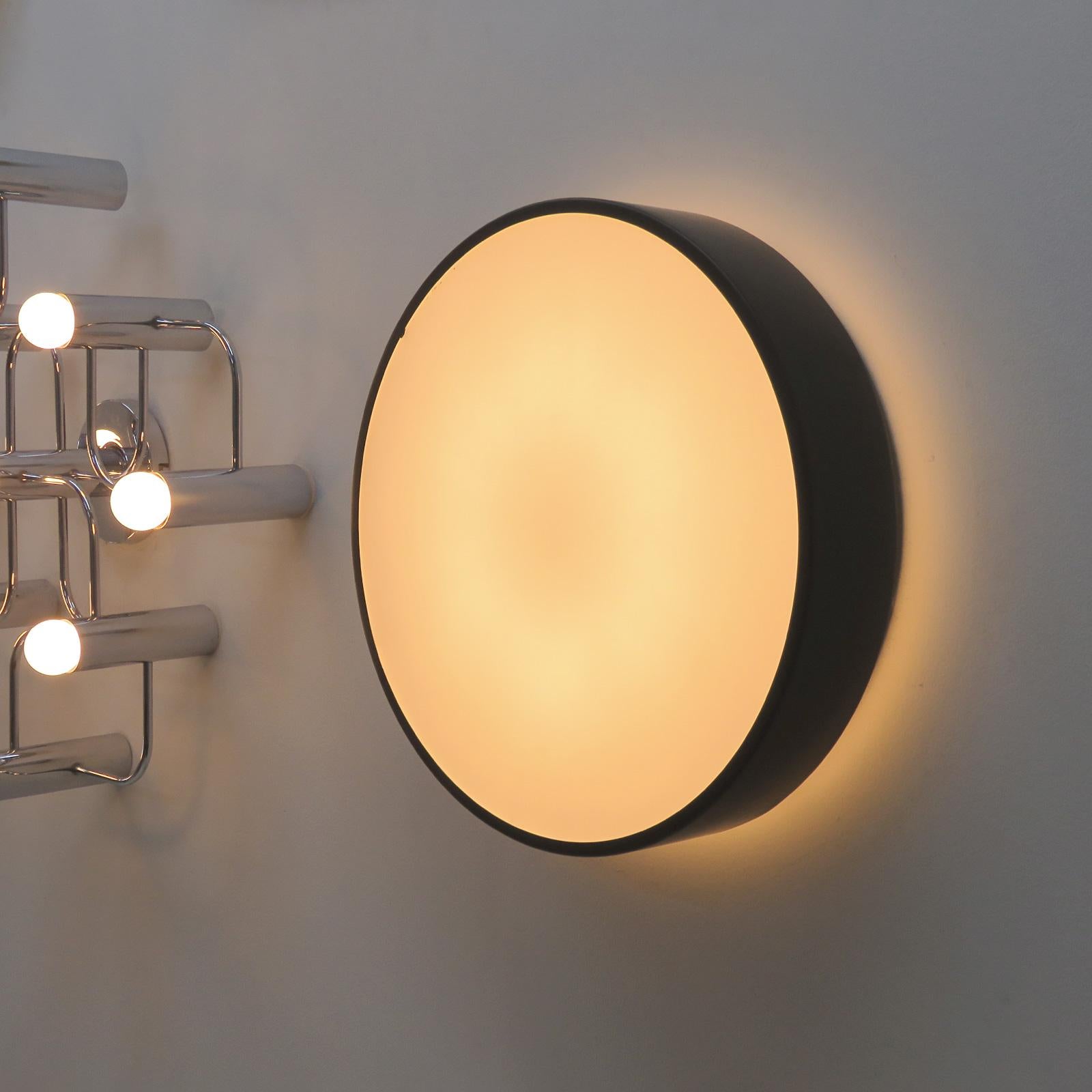 Métal Lampes encastrées Lyfa, 1972 en vente