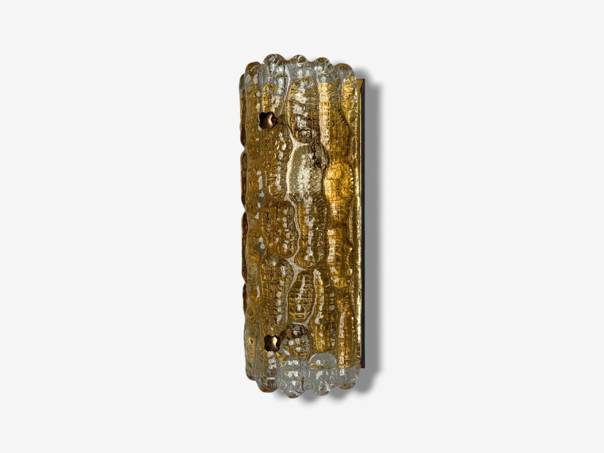 Lyfa, Textured Glass, Patinated Brass, Wall Light, Sweden, 1970s In Good Condition For Sale In Manhasset, NY