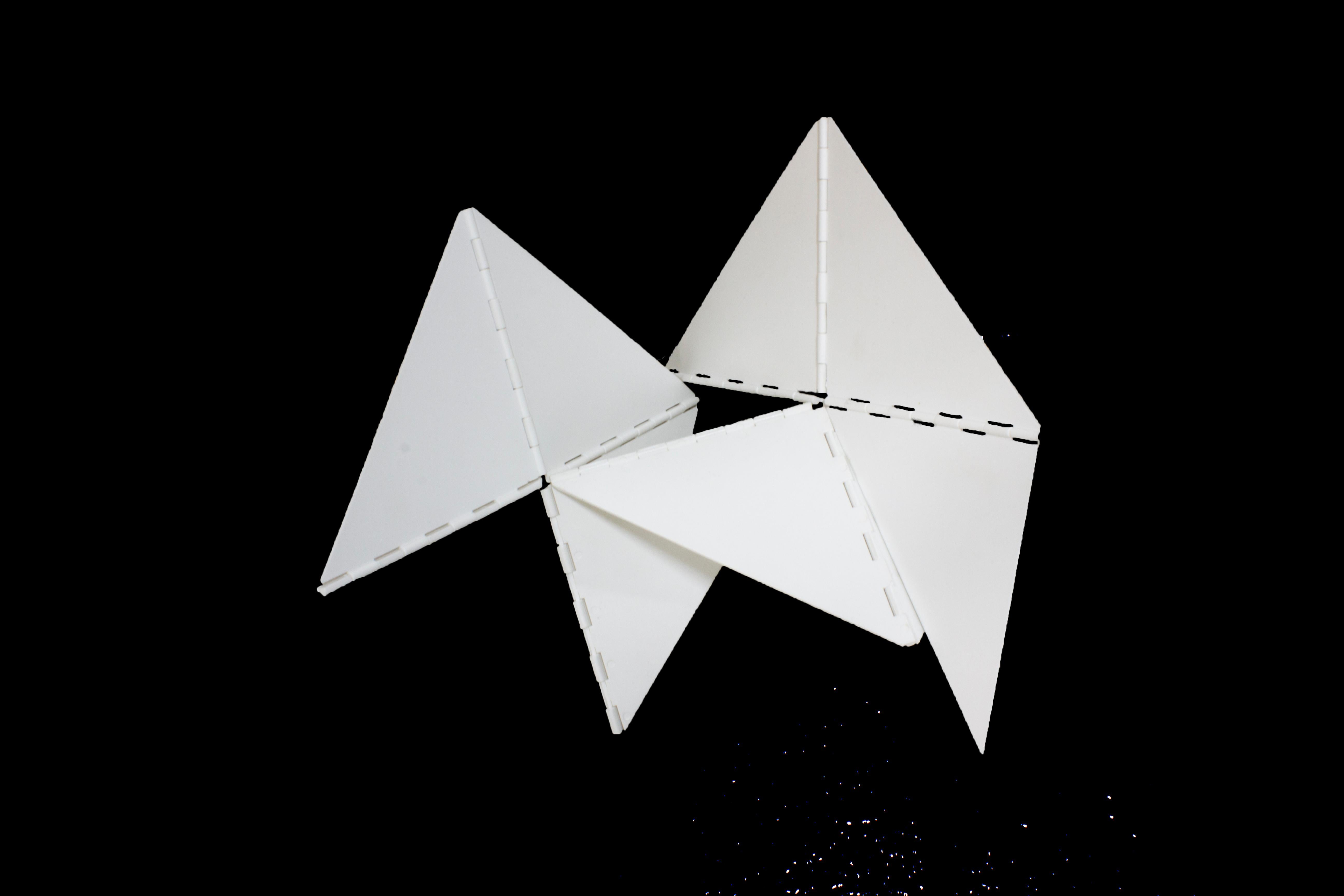 Other Lygia Clark Linear Critter White Plastic Reproduction For Sale