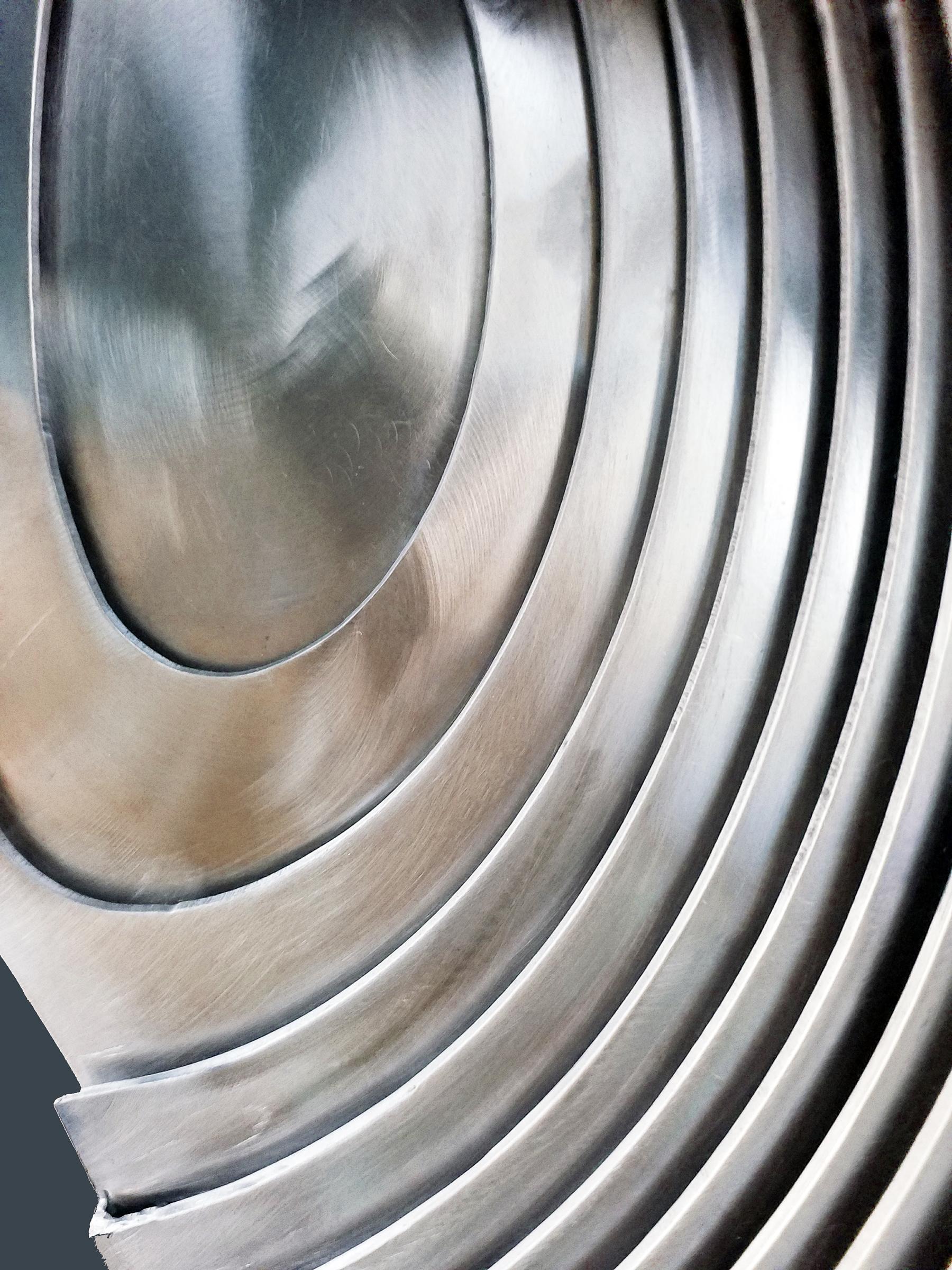 Circling Spire - Sculpture by Lyle London