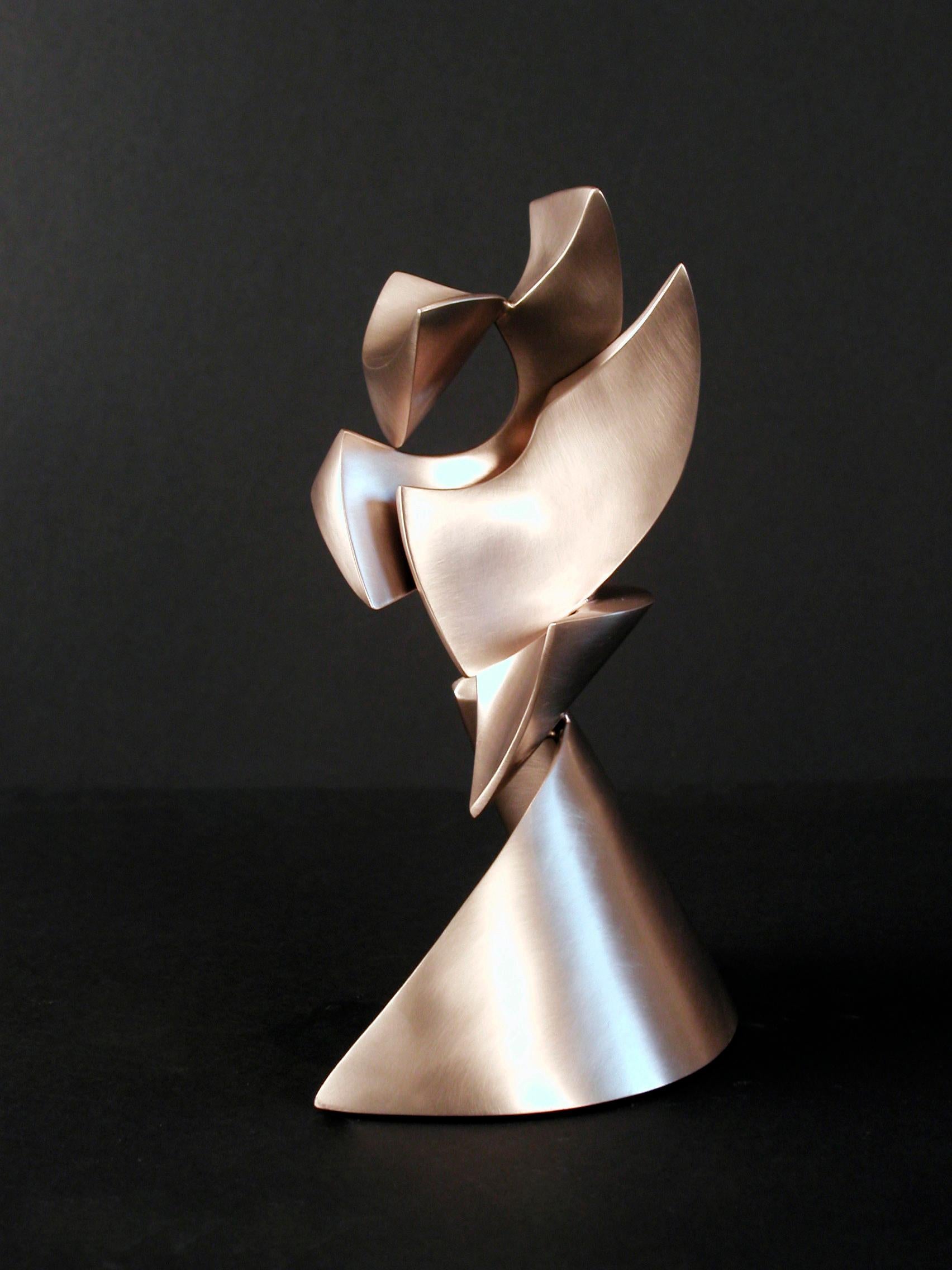 SAMURAI (Abstrakt), Sculpture, von Lyle London