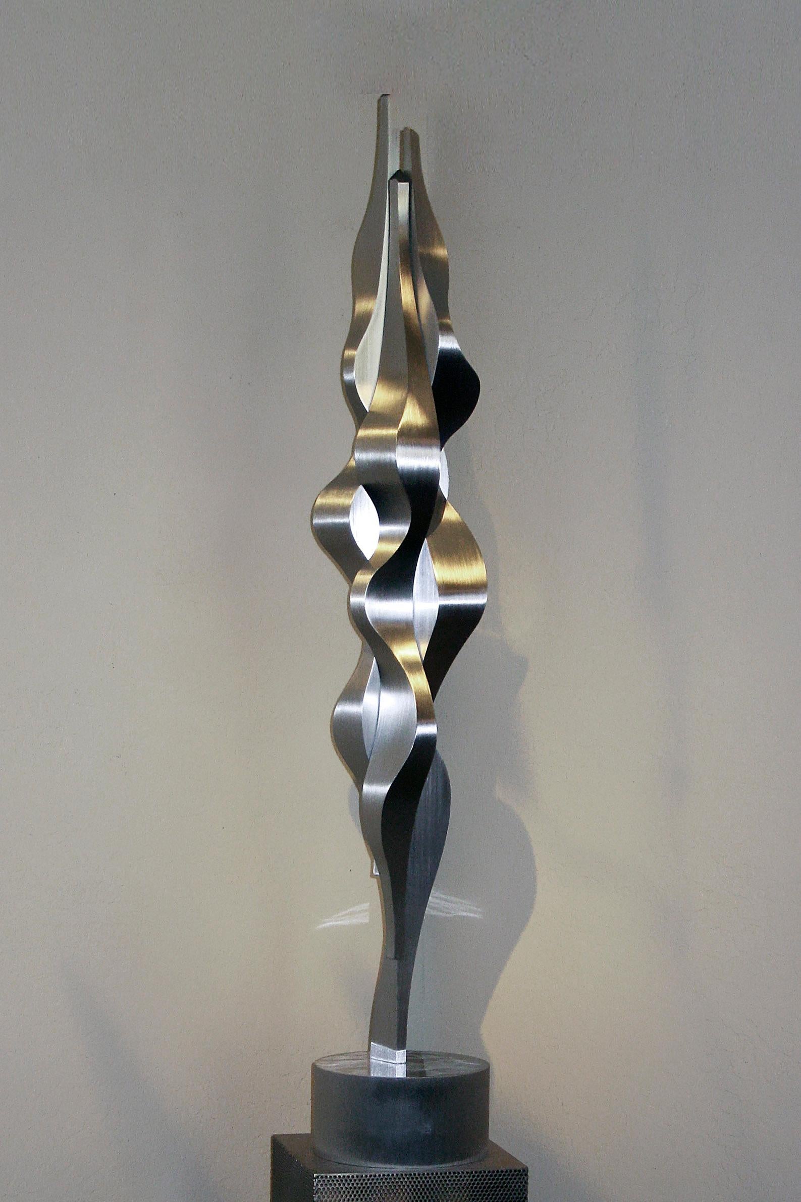 UNDULATING COLUMN 3 - Sculpture by Lyle London