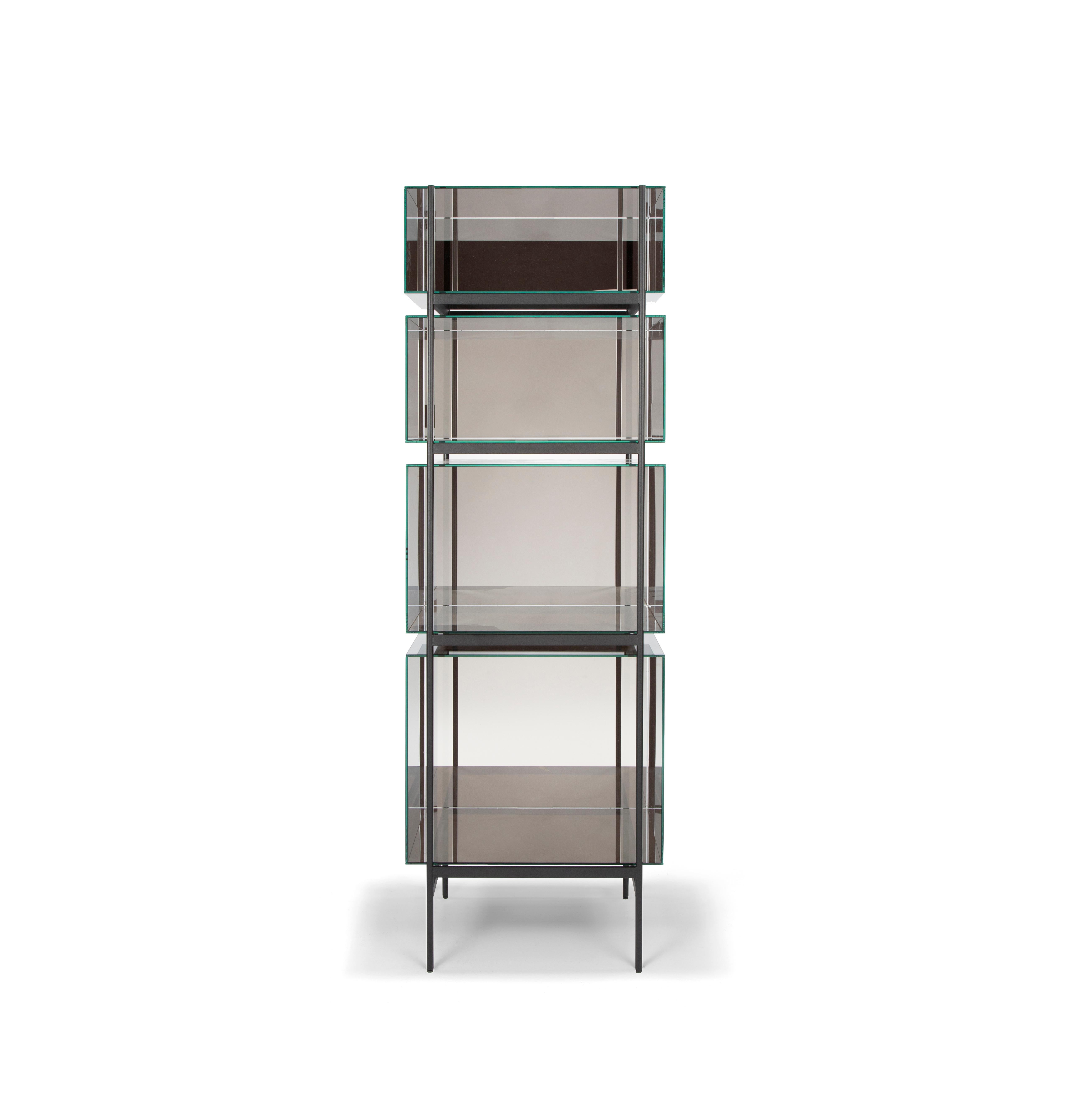 XXIe siècle et contemporain Lyn High Grey Black Cabinet by Pulpo en vente