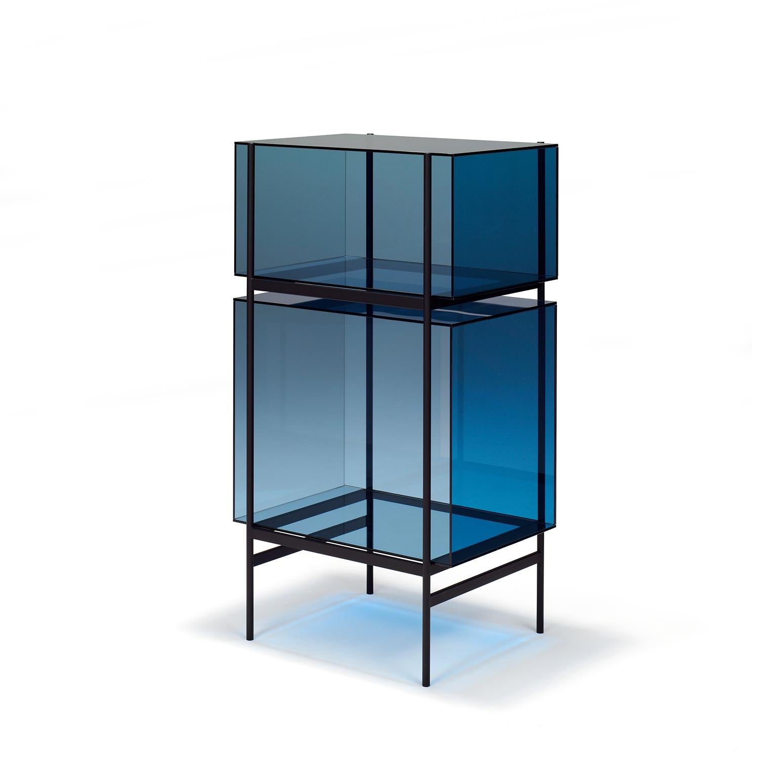 Lyn small blue black cabinet by Pulpo
Dimensions: D60 x W45 x H110 cm
Materials: glass; powder coated steel

Also available in different colours. 

Studio Visser & Meijwaard describe their conception of lyn as a “graphic interplay between