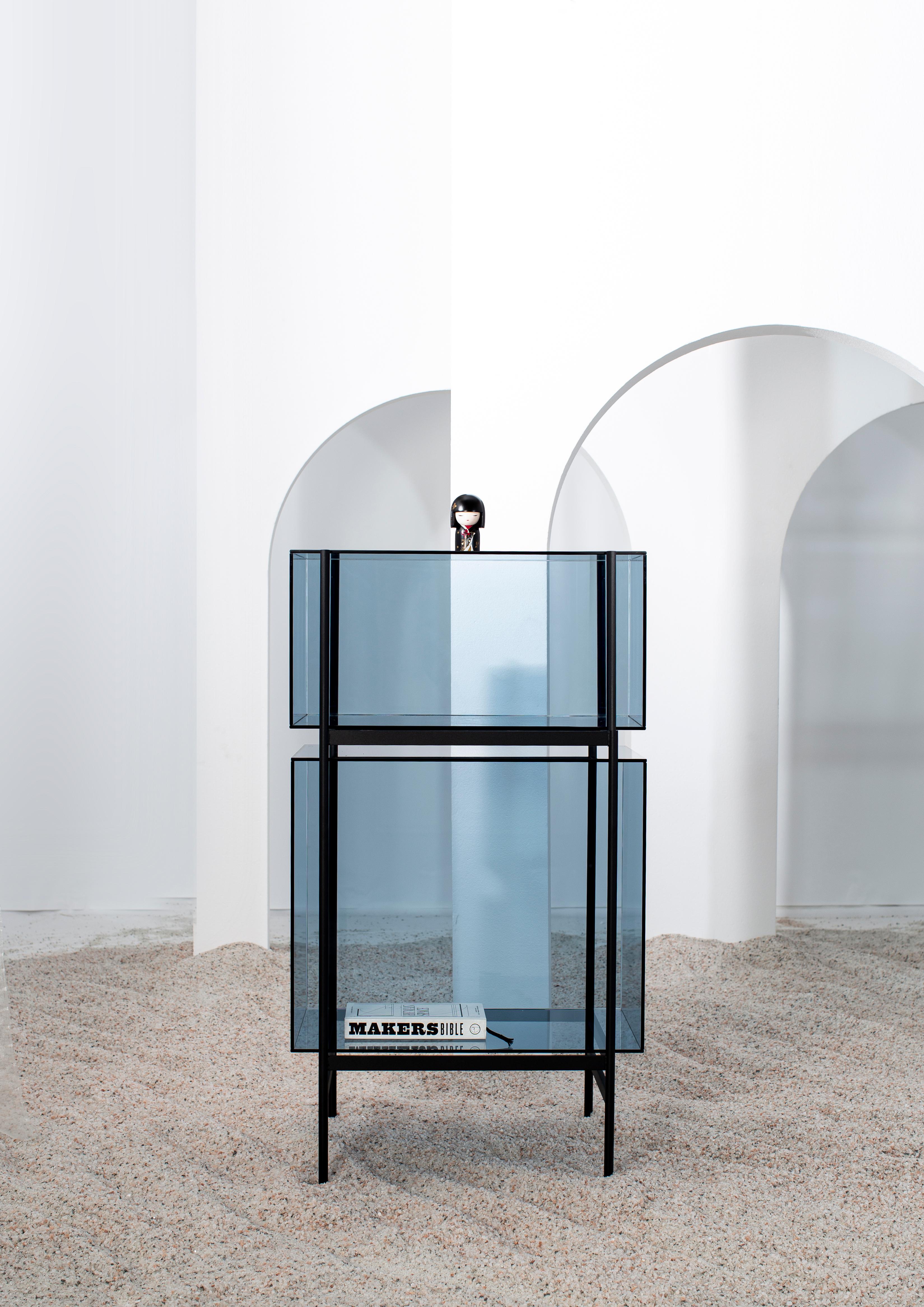 Lyn Small Mirror Black Cabinet by Pulpo 4