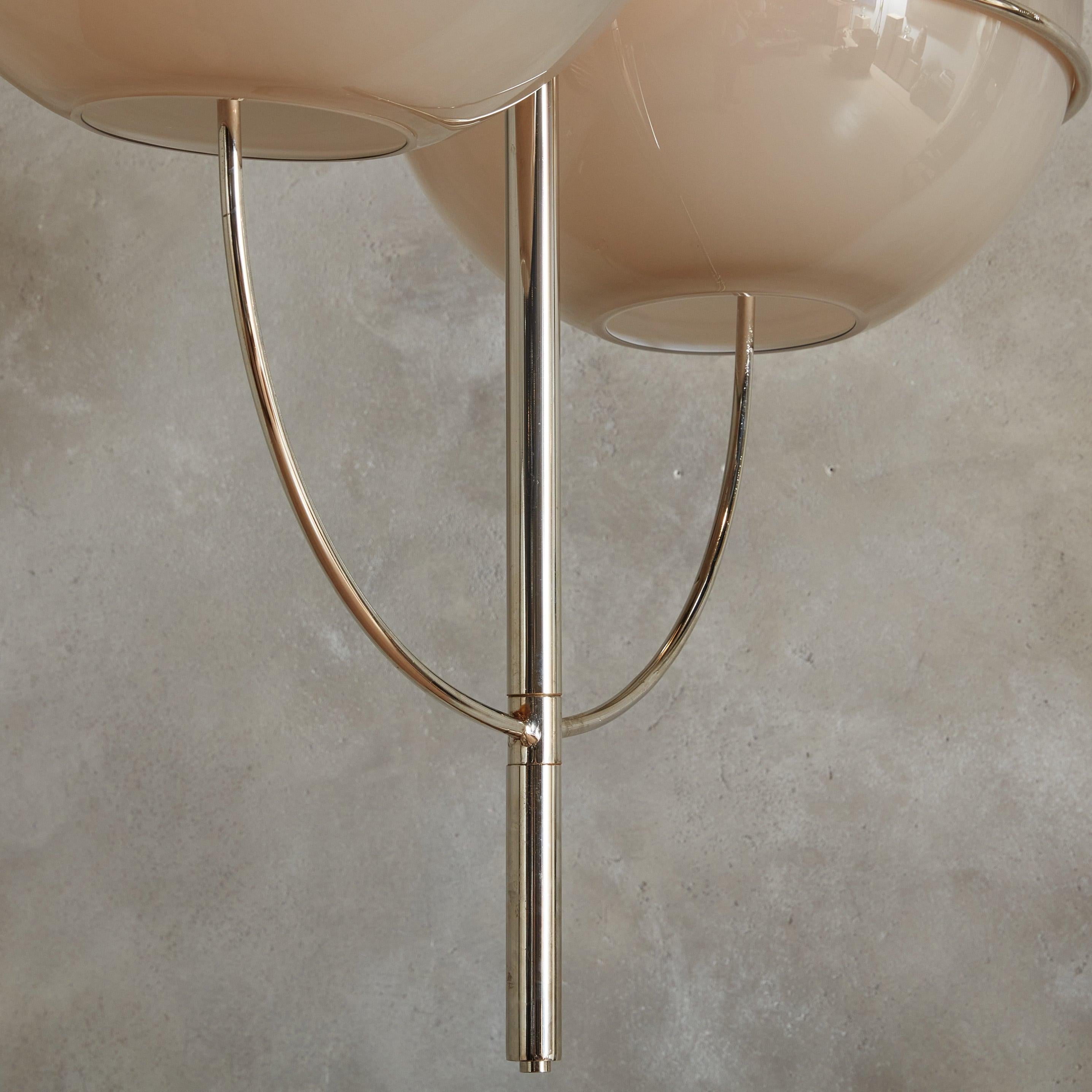 Fine XX secolo Lampadario 'Lyndon' di Vico Magistretti per Oluce, Italia 1977 in vendita