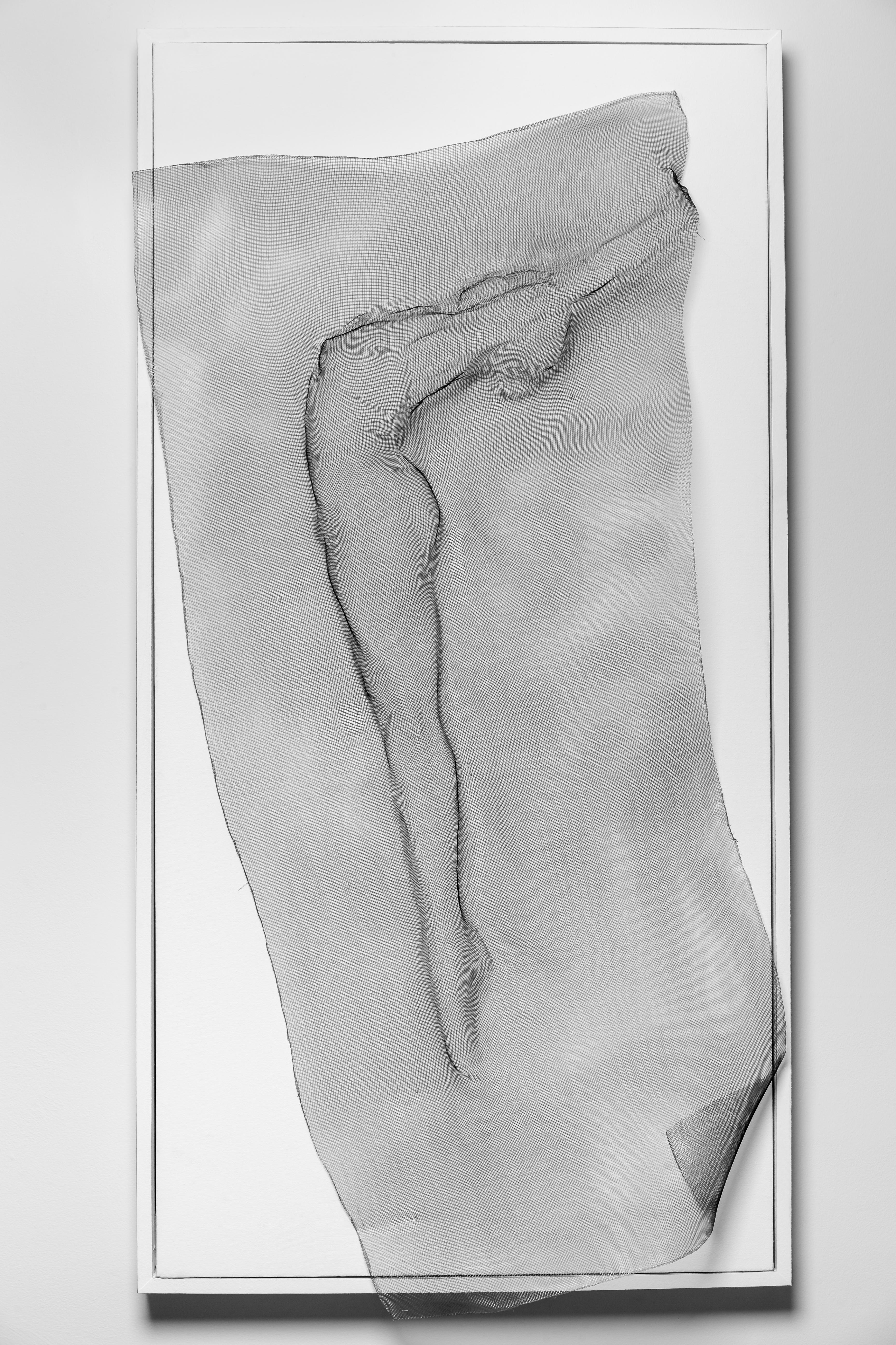 Reach I & II: Sculpted Nude Metal Mesh Figures by Lyndsey Keeling For Sale 2