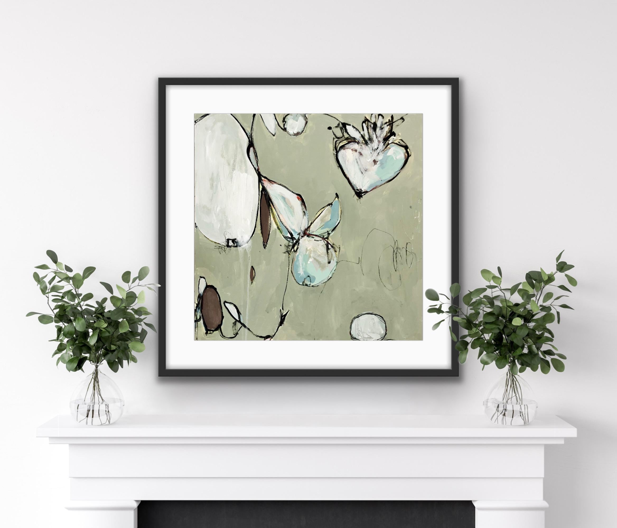 Pittura astratta originale in acrilico Casa sulla spiaggia bianco pallido verde salvia - Painting Astratto di Lynette Reed