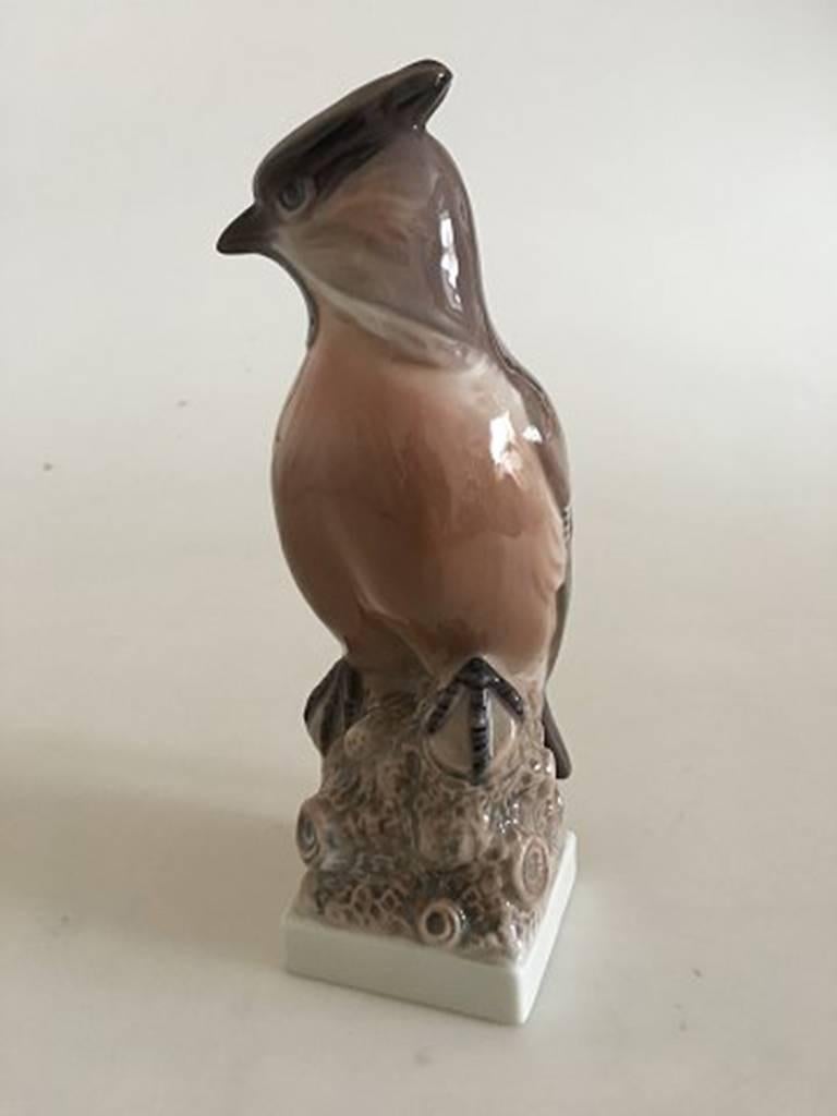 Lyngby figurine of bird Silkehale (Waxwing) #6. Measures 19cm and is in good condition.