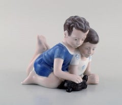 Lyngby Porcelæn, Denmark, Figure in Porcelain, Siblings with Turtle, 1940s