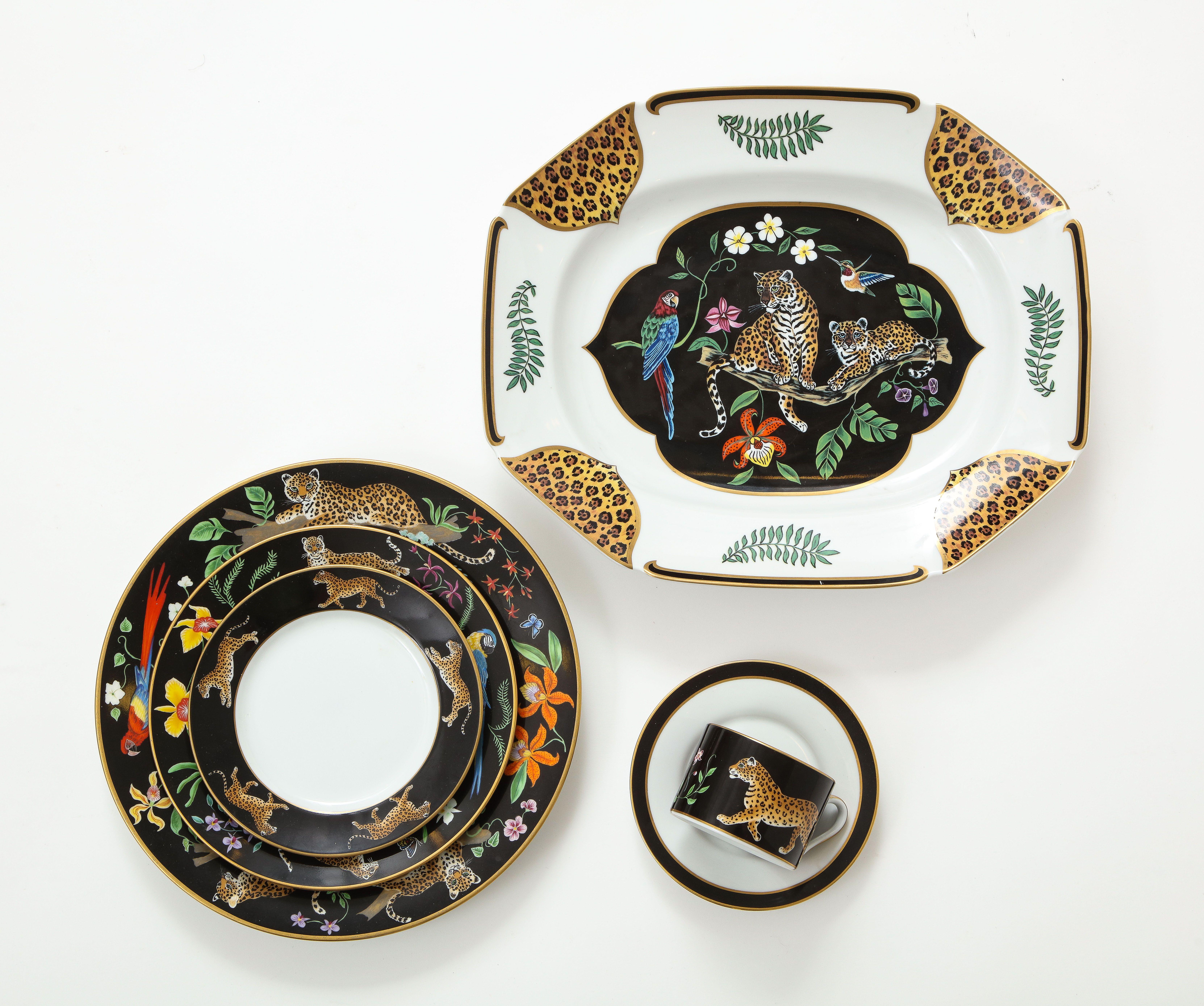 Lynn Chase, Jaguar Jungle 24 K Gold 6 Place Setting Dinner Set 2