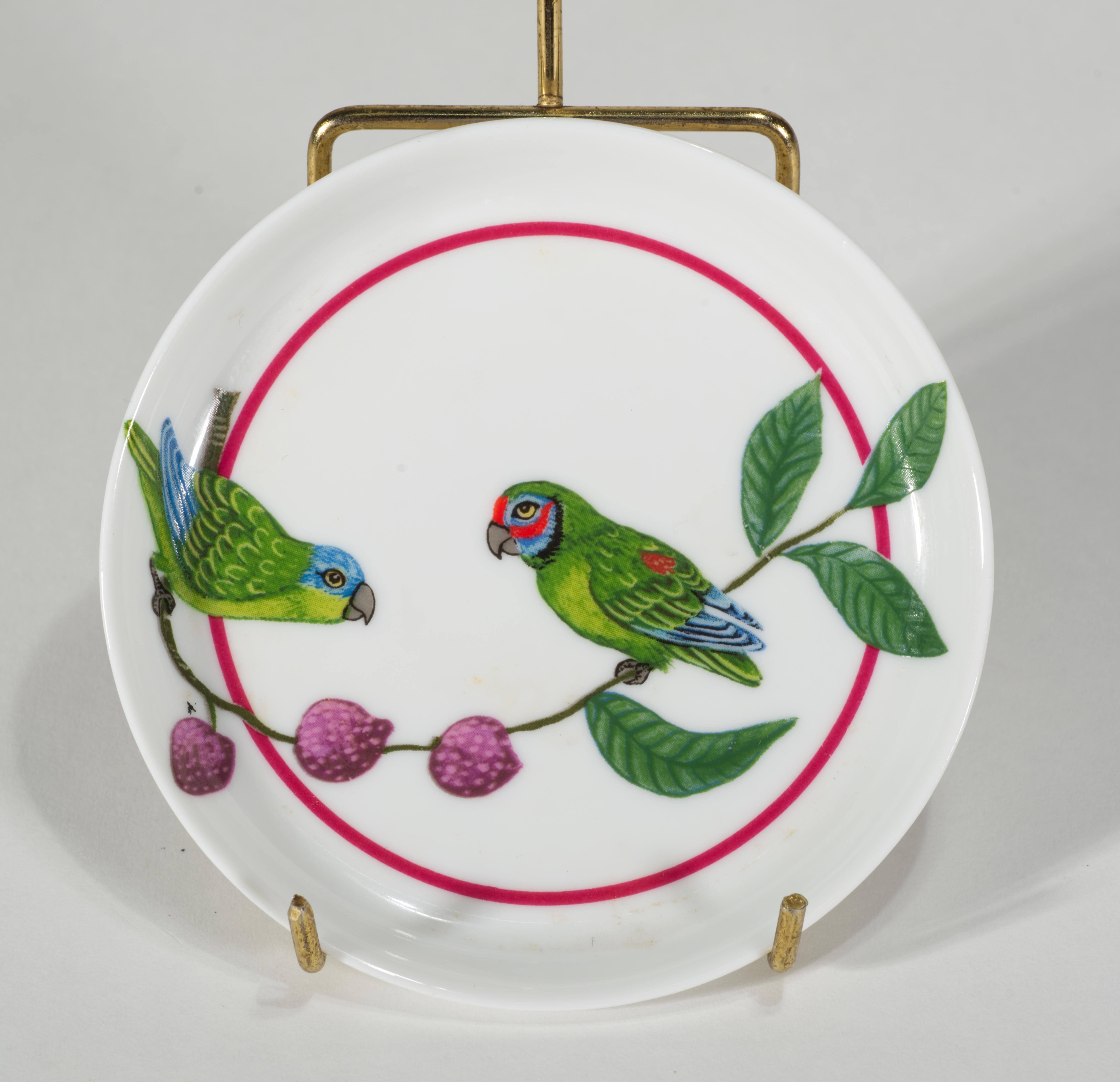 Late 20th Century Lynn Chase Parrots of Paradise Set 4 Porcelain Coasters in Box For Sale