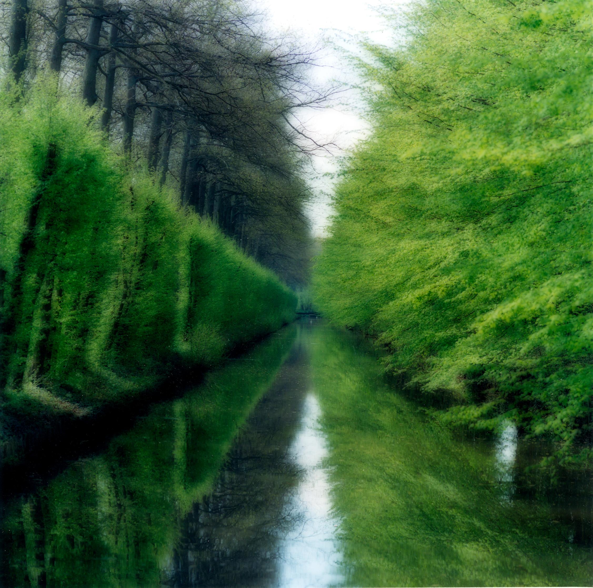 Lynn Geesaman Landscape Photograph - Beloeil, Belgium (4-04-2c-6)