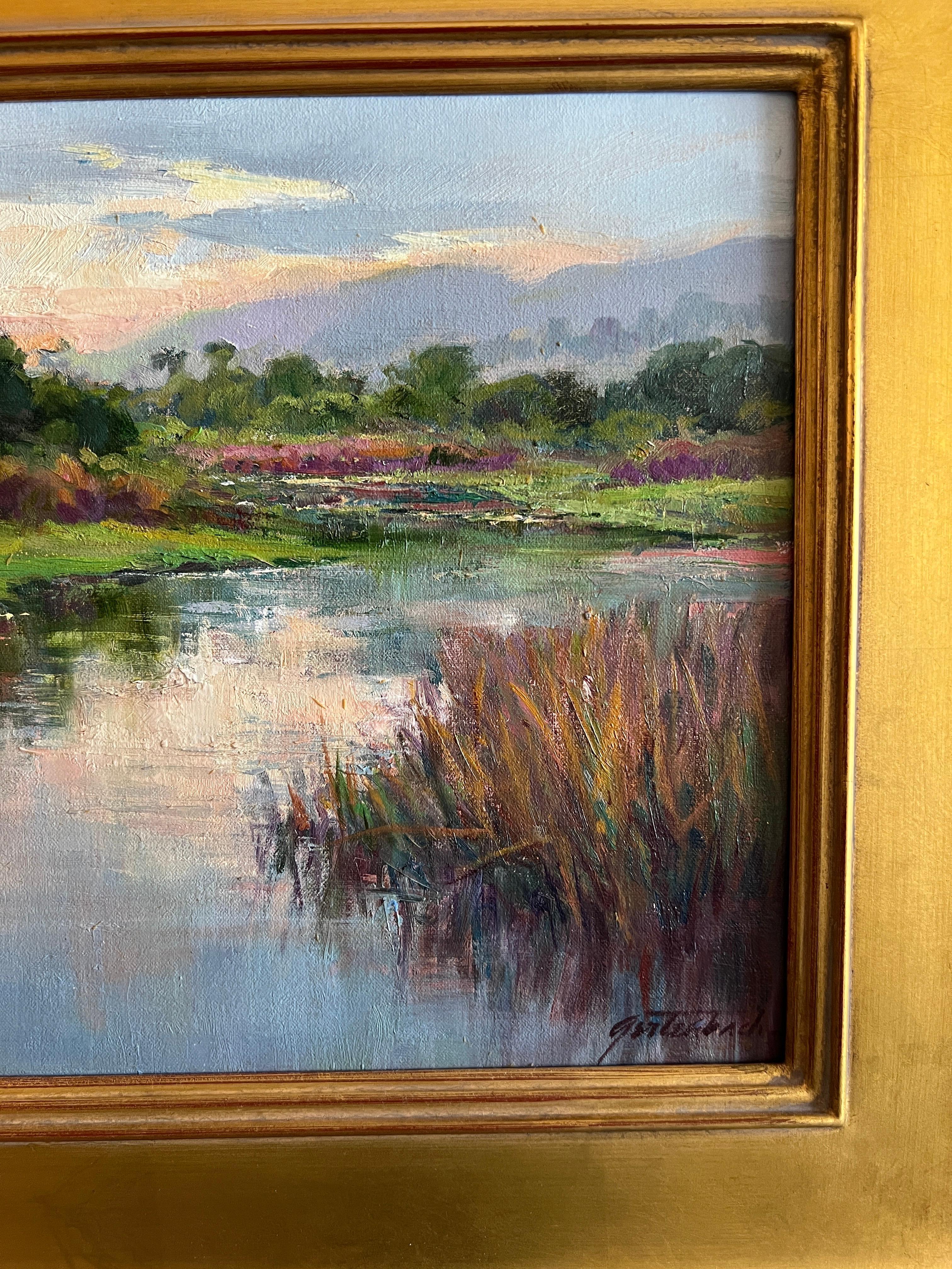 Impressionniste, Plein Air America, Last Light, Malibu Lagoons. - Painting de Lynn Gertenbach