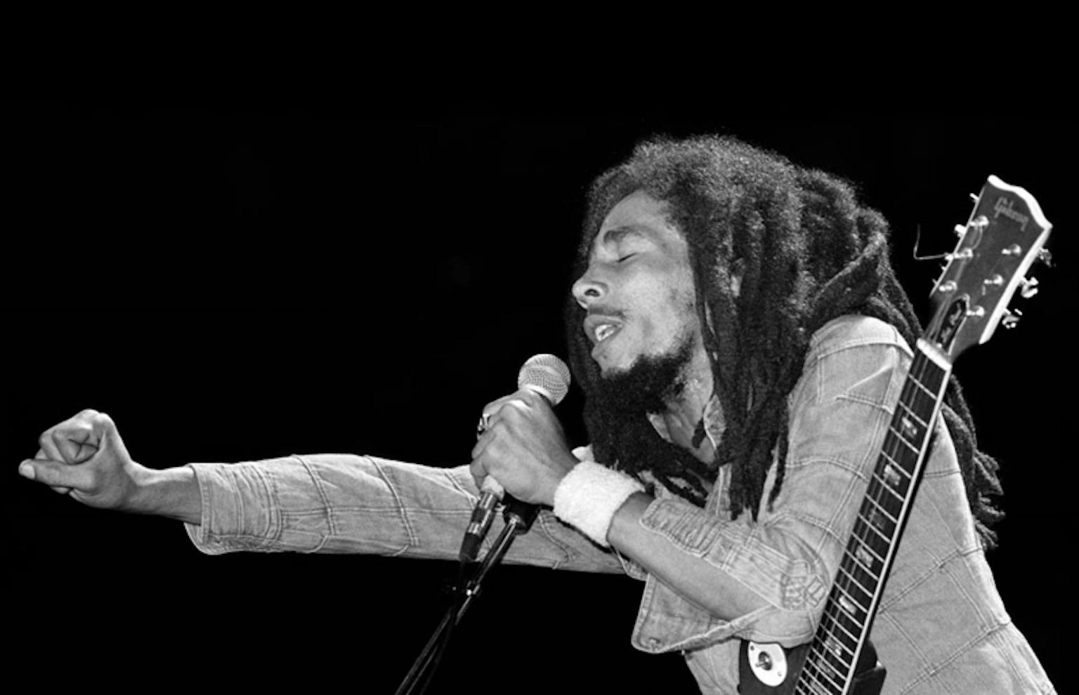 Bob Marley, Fist Out