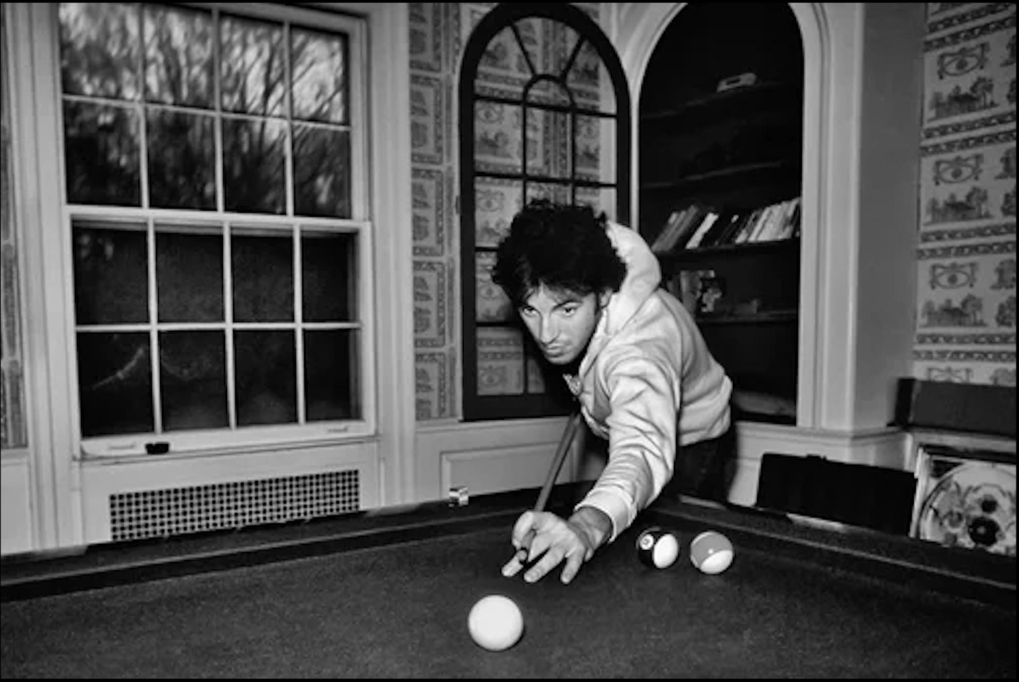 Lynn Goldsmith Black and White Photograph – Bruce Springsteen