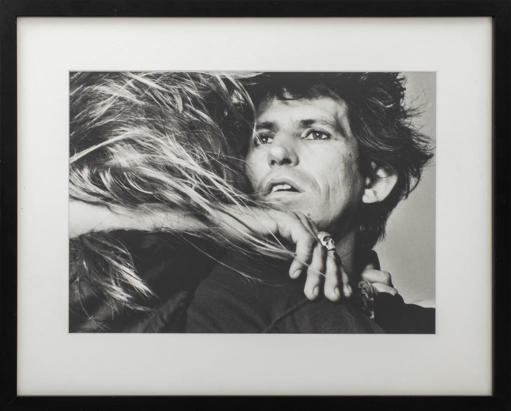 Lynn Goldsmith (American, b. 1948), "Keith Richards and Patti Hansen", Gelatin Silver Print, 1981, signed, titled, dated, and numbered edition "9/20" to verso, ebonized metal frame. Image: 9" H x 12.5" W; sheet: 11" H x 14" W; frame: 14.25" H x