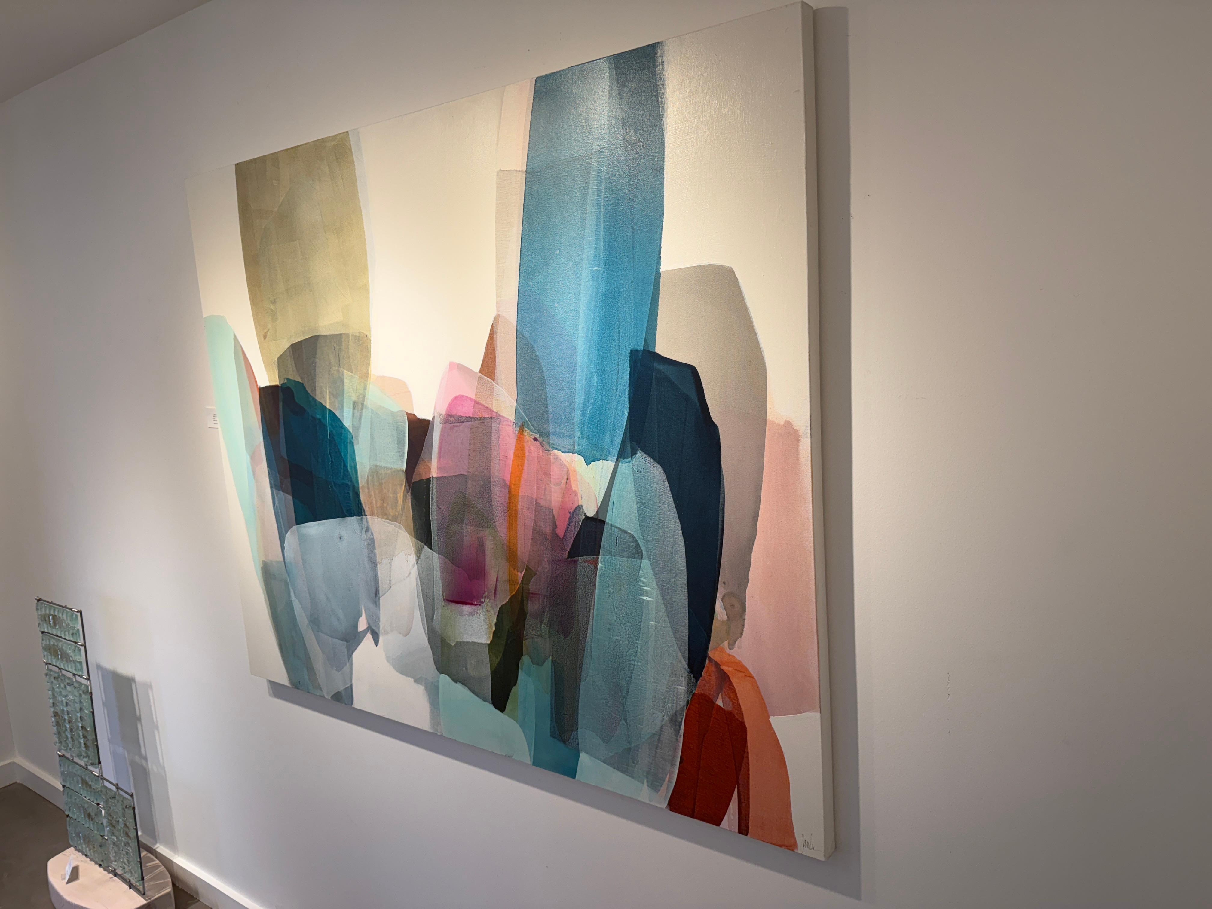 Peek a Color Boo (en anglais) - Gris Abstract Painting par Lynn Sanders