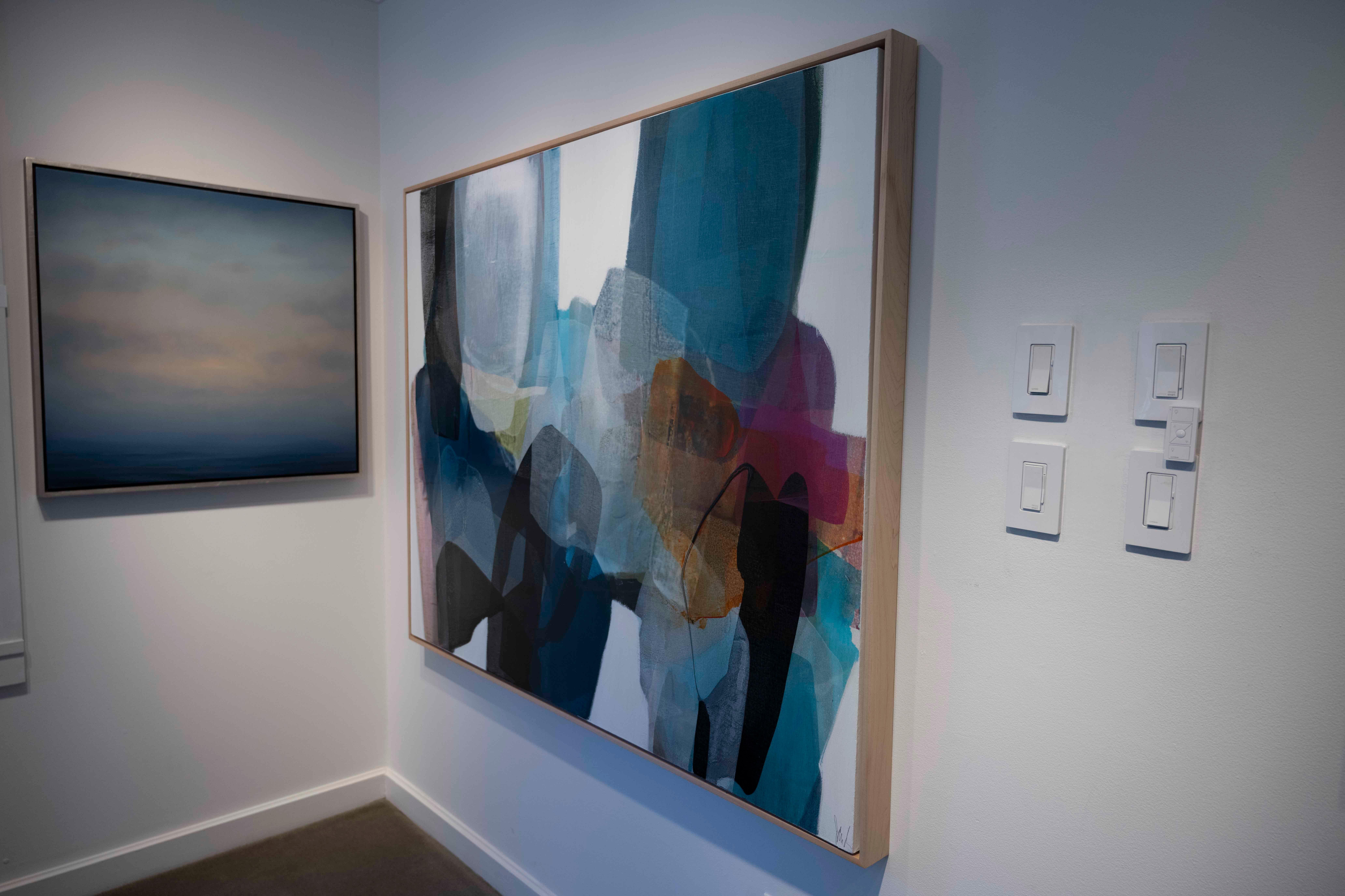 Lynn Sanders is an artist excited by beauty: architecture, foliage, landscapes, seascapes, interiors. She finds palettes and shapes in her environment and propels them into her work, believing in the power of art to stimulate a person’s environment