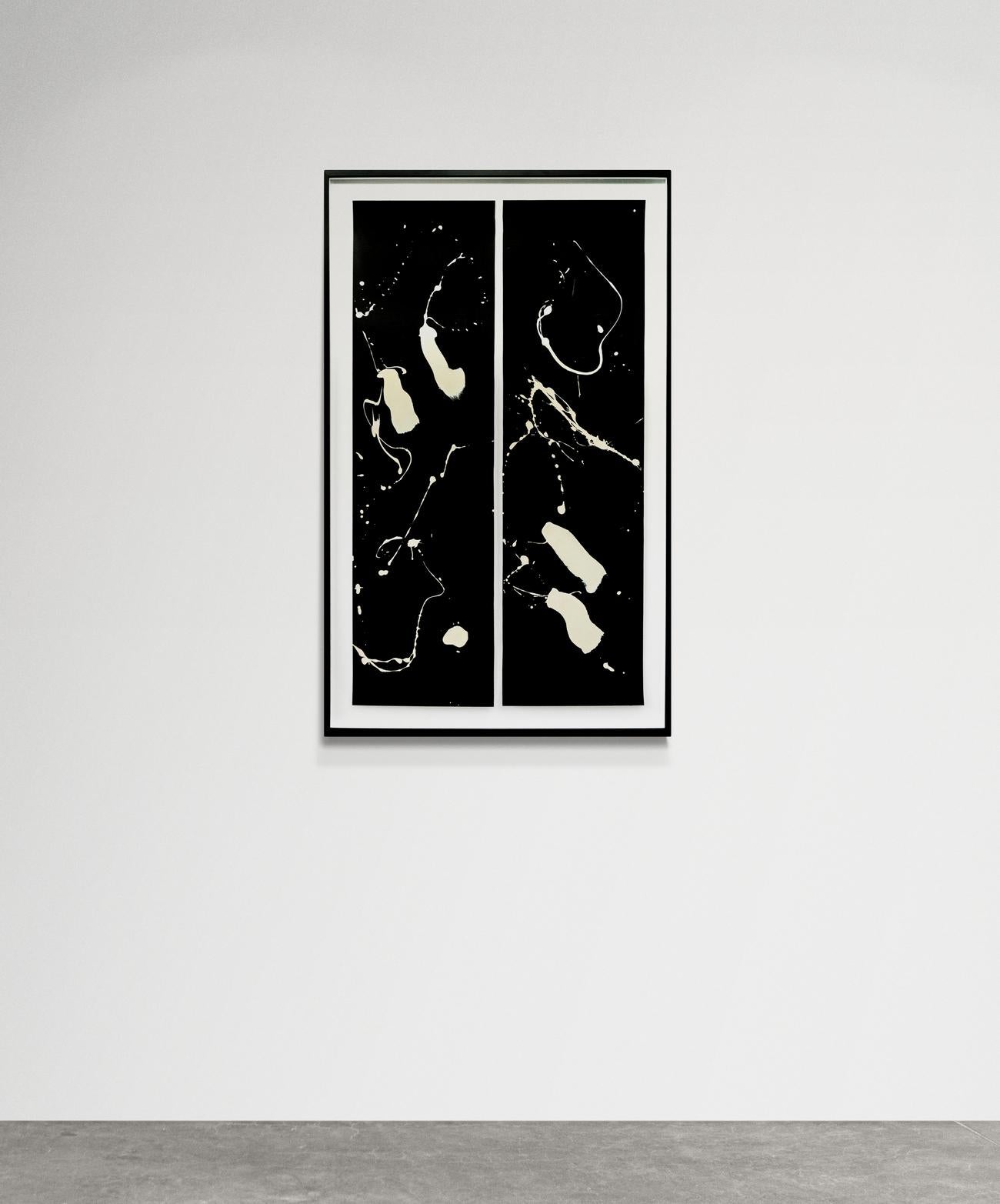 Dibujo 3 y 4 - blanco y negro, minimalista, gestual, abstracto, acrílico sobre papel en venta 5