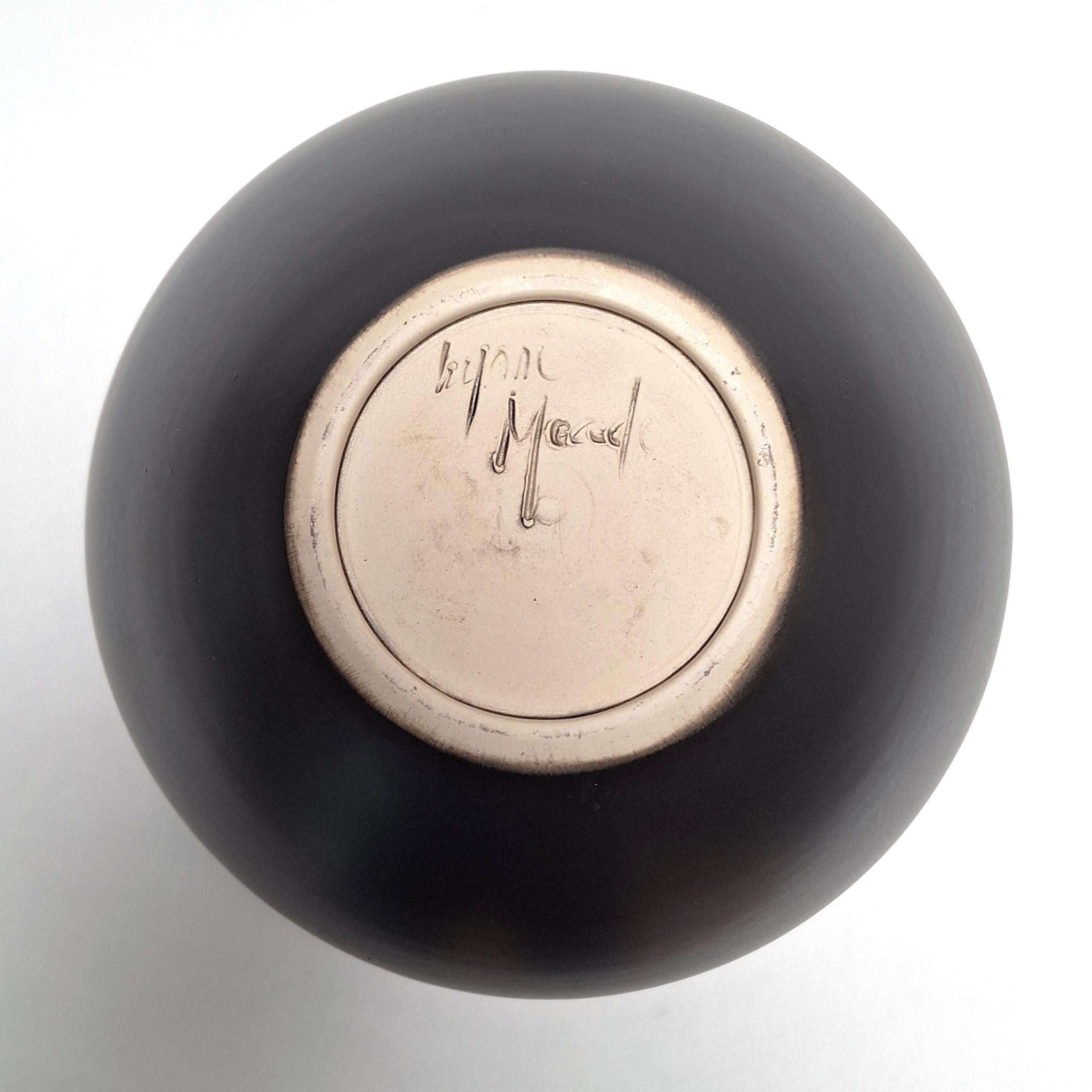Orb Demi Round Lace Black - contemporary modern ceramic vessel object For Sale 2
