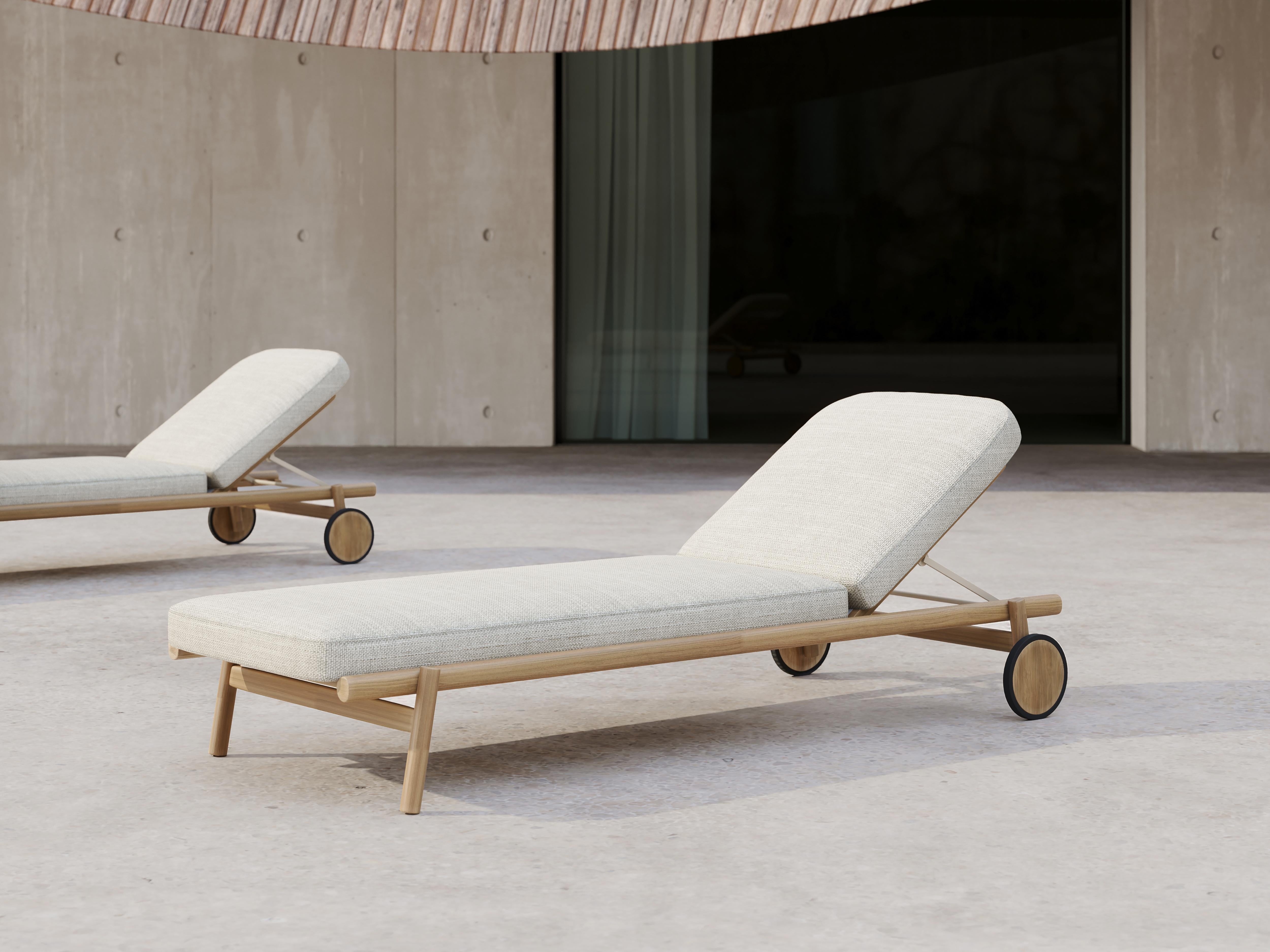 Lyora FSC Teak Wood And Ethereal Fabric Upholstery Sun Lounger by SNOC
Dimensions: D 195 x W 74,5 x H 27 cm. SH: 27 cm.
Materials: Teak wood and Ethereal fabric. 

A delicate mid-century style, tempered by contemporary and eclectic incursions to