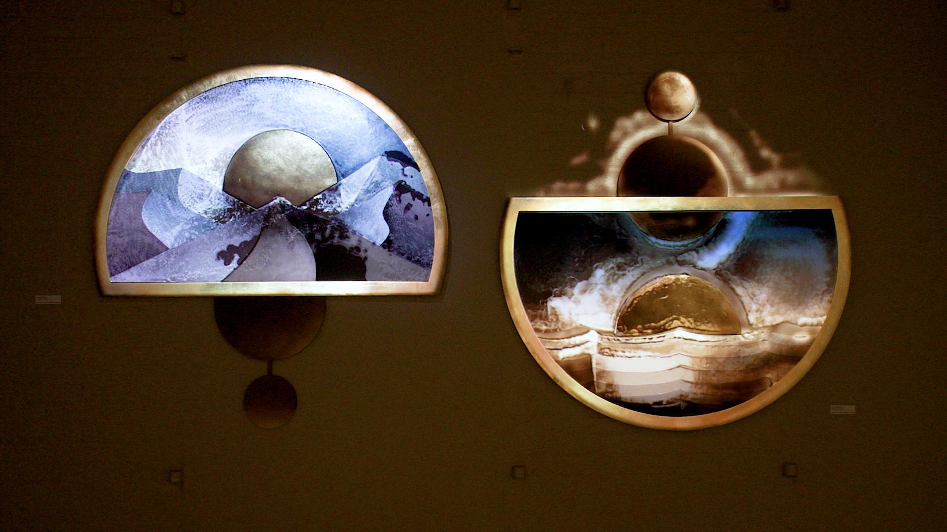 As Above So Below II Quadro con cornice ad olio + Mappatura per proiezione di Lyora Pissarro 7