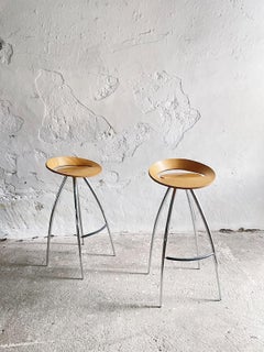 Sgabello da bar Lyra -Pair, di Sigurdur Thorsteinsson per Magis, Italia anni '90