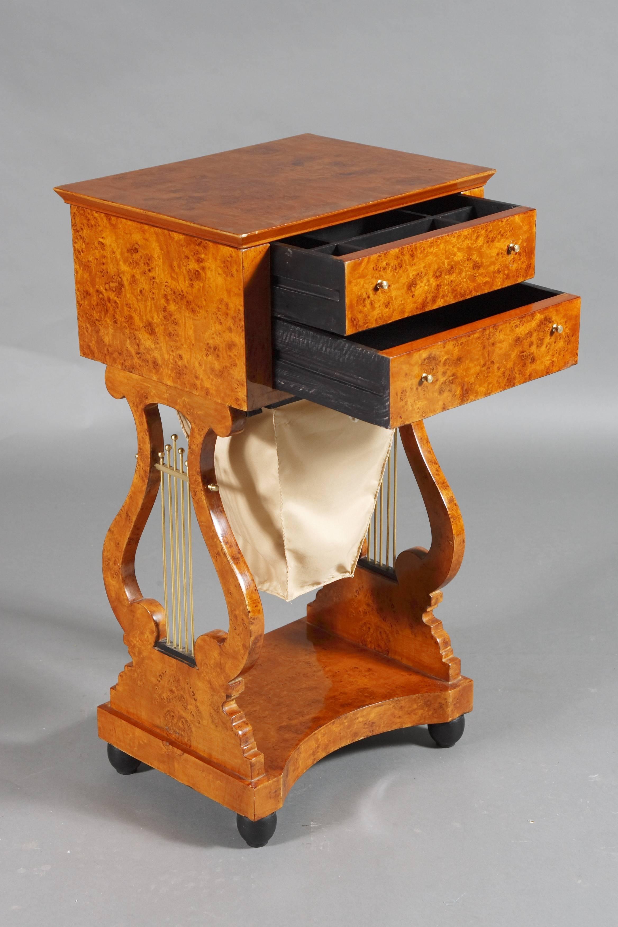 Lyra Sewing Table in Biedermeier Style For Sale 1