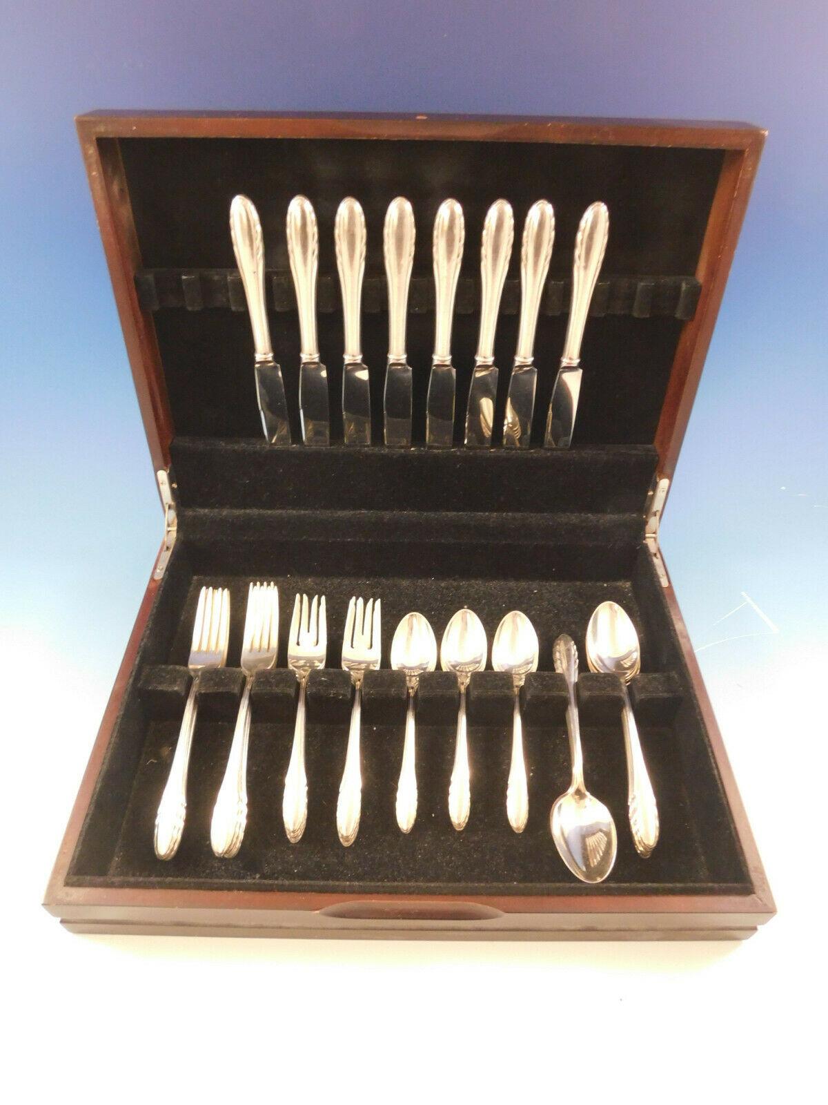Lyric by Gorham sterling silver flatware set, 40 pieces. This set includes:

8 knives, 8 7/8