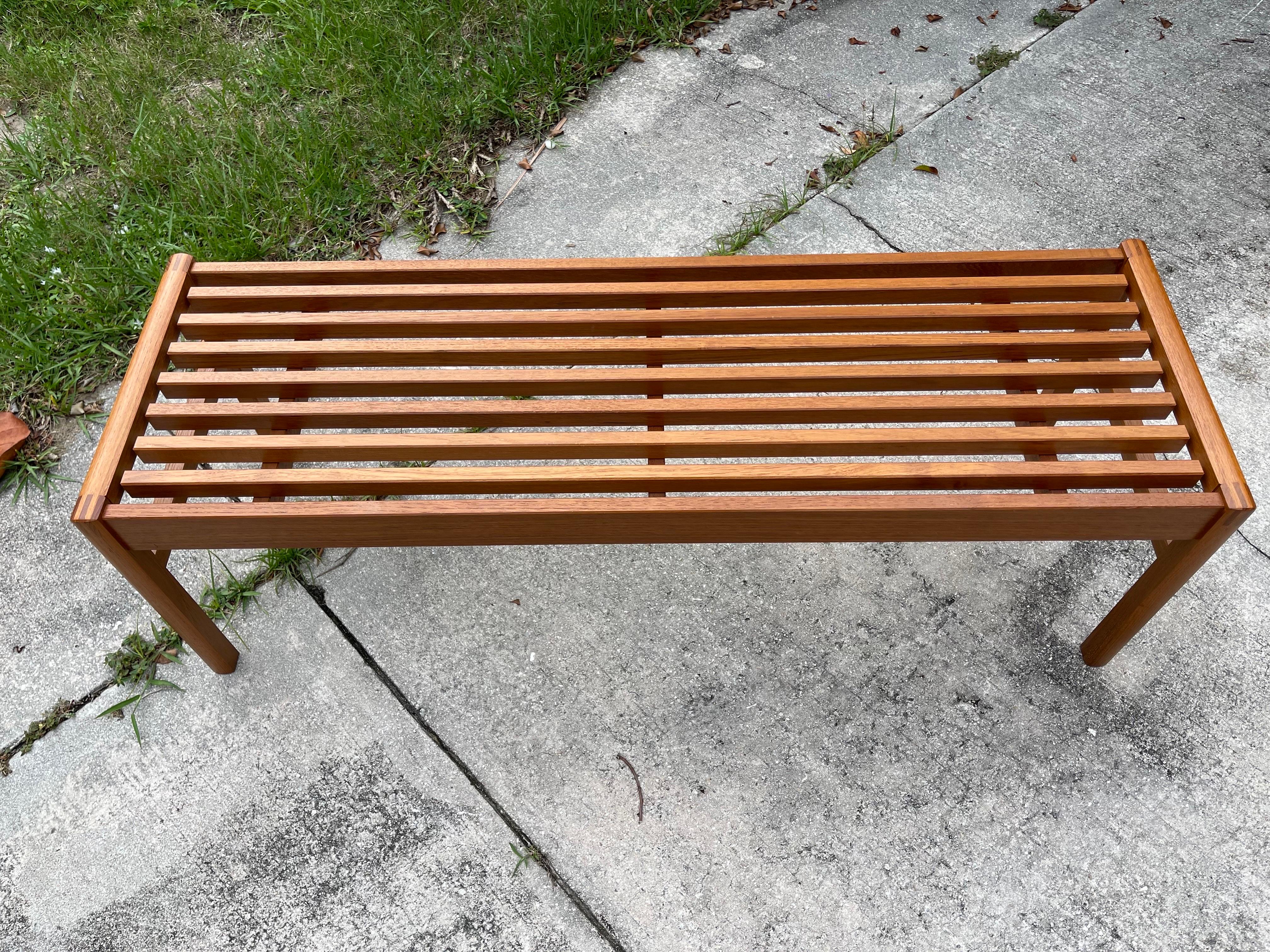 Lysgaard Mobler Danish Modern Teak Slat Bench In Good Condition In Jensen Beach, FL