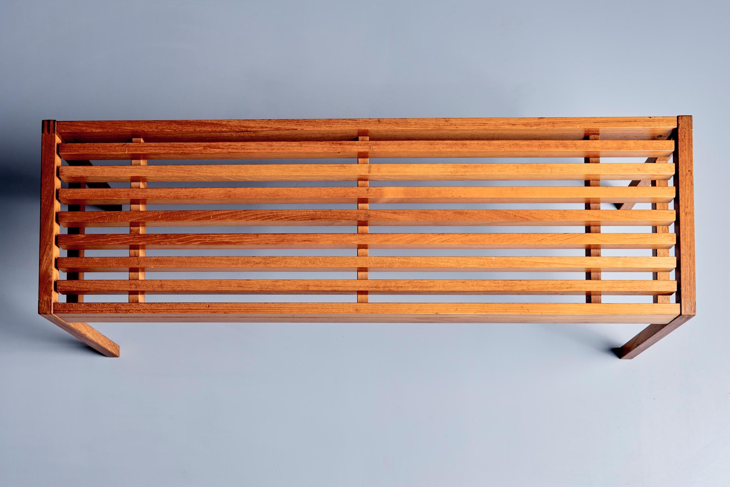 Metà XX secolo Lysgaard Mobler Teak Bench, Denmark, 1950s in vendita