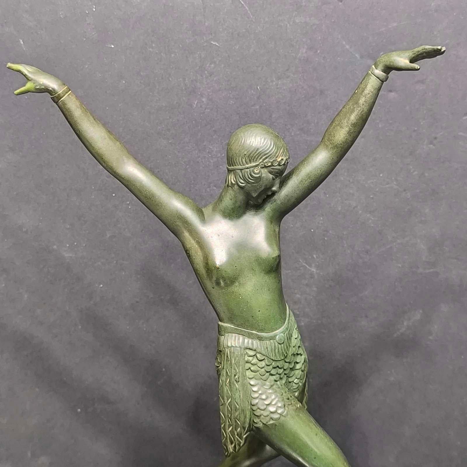 Lysis, Dancer-Sculpture Signed „Fayral“ (Pierre Le Faguays) for Max Le Verrier For Sale 2