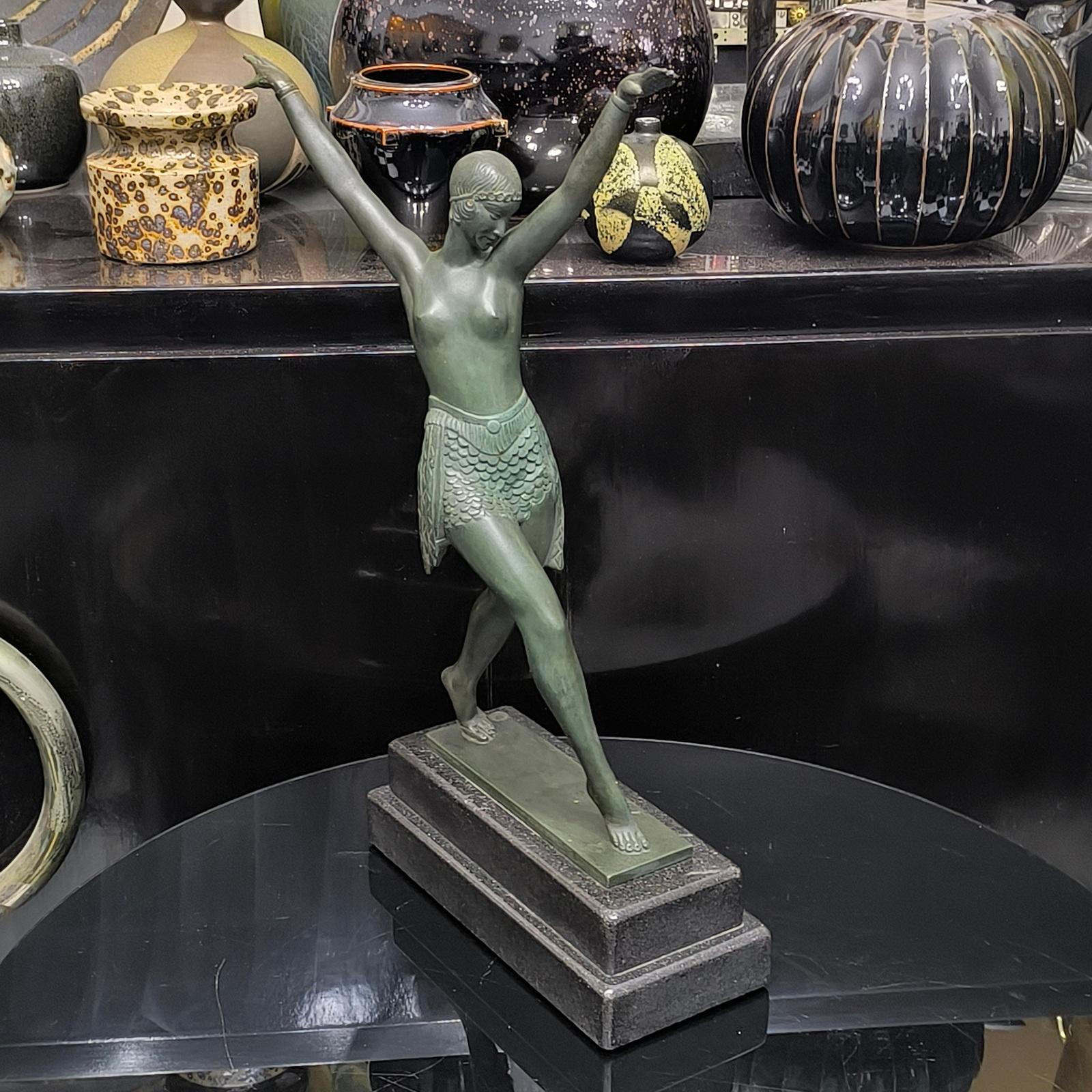 Lysis, Dancer-Sculpture Signed „Fayral“ (Pierre Le Faguays) for Max Le Verrier For Sale 7