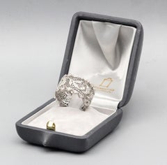 M. Buccellati Tulle Ornato Eternelle Diamond 18k White Gold Band Ring size 6