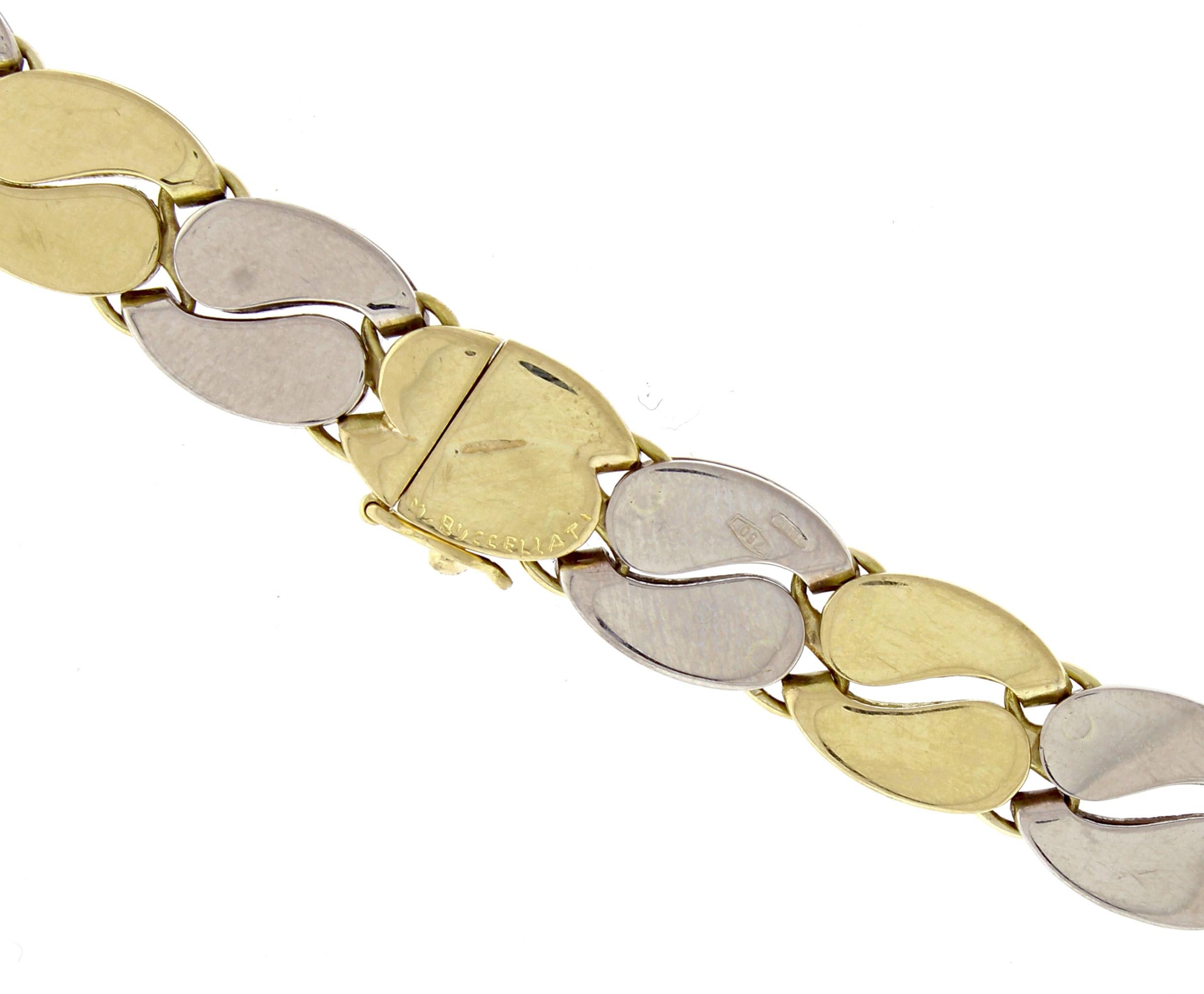 M. Buccellati Two-Tone Reversible Polished and Textured Gold Necklace In Good Condition In Bethesda, MD