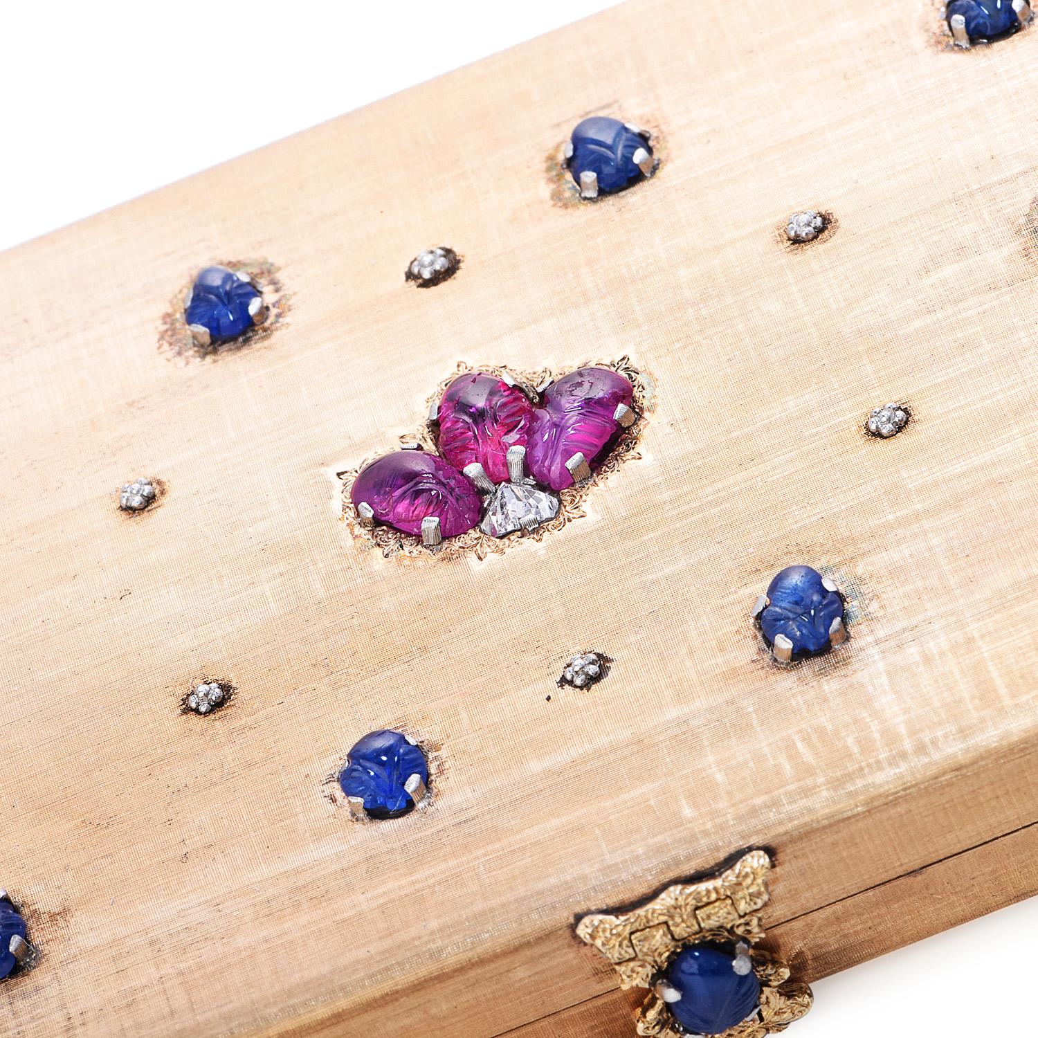 Cabochon M. Buccellati Vintage Diamond Ruby Sapphire 18k Gold Compact Box For Sale