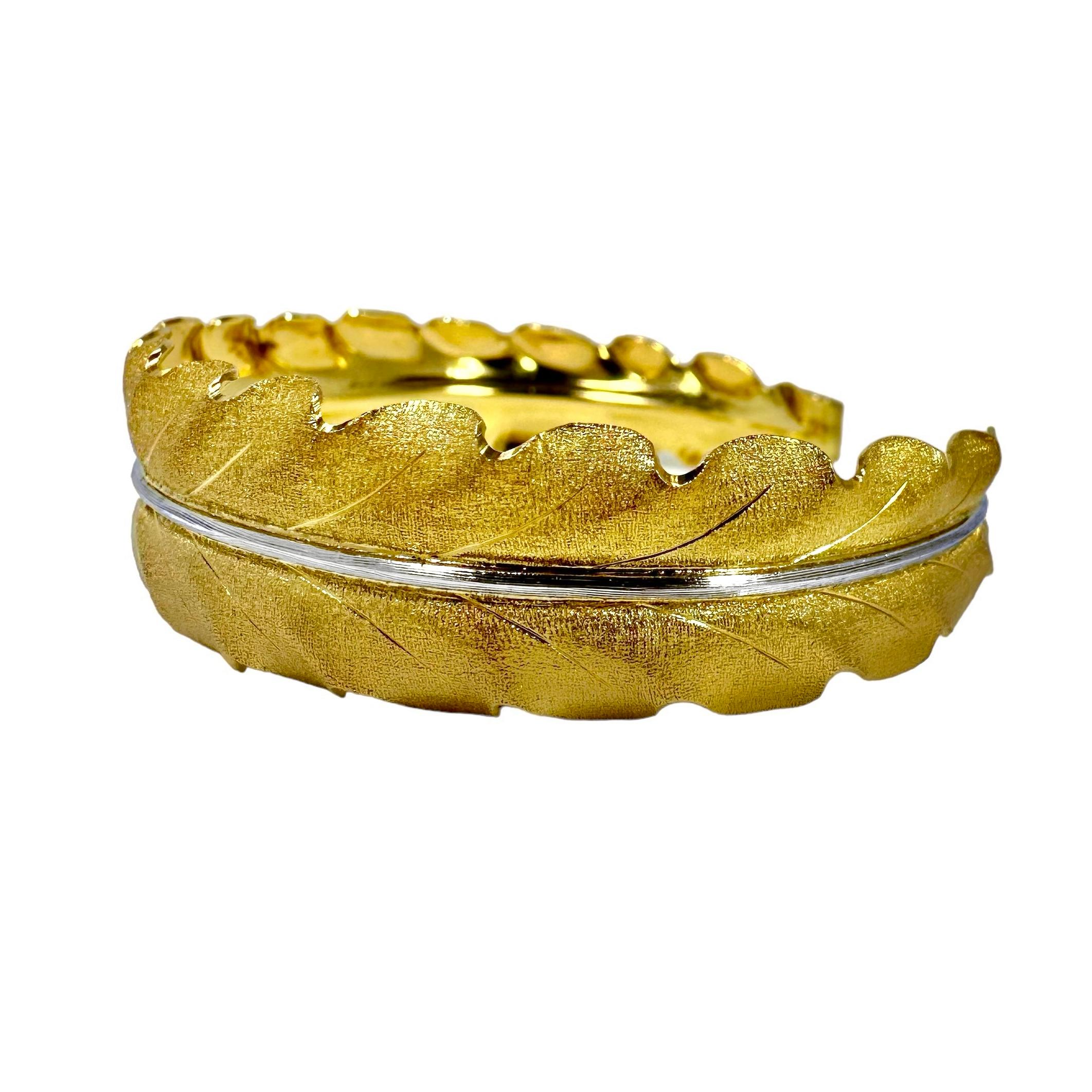 Artisan M. Buccellatti 18k Gold Laurel Leaf Bangle Bracelet For Sale