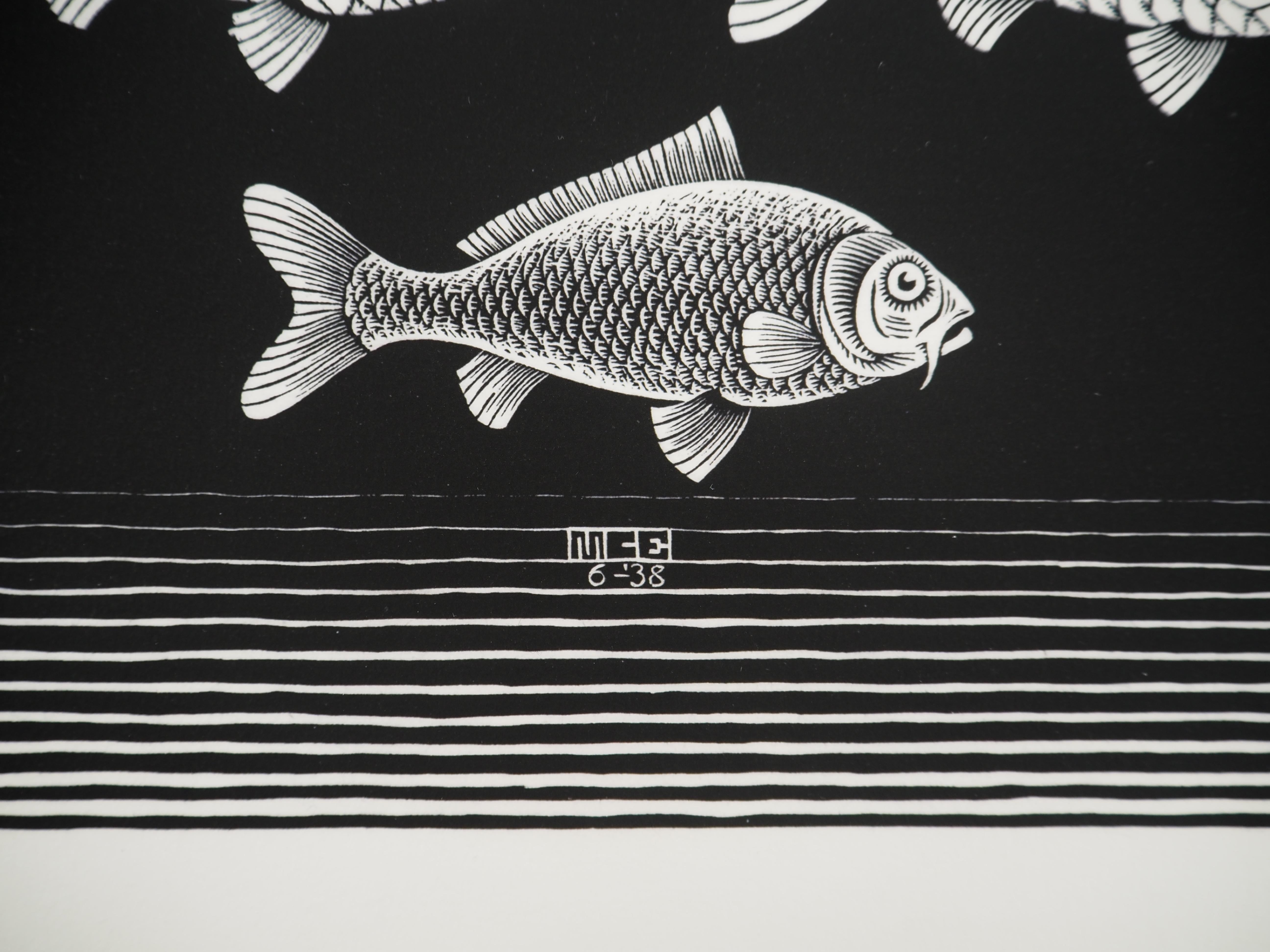 M.C. ESCHER (1898-1972)
Between Sky and Water, 2008

Facsimile after the original woodcut from 1938
Signed in the plate
Numbered / 450 copies (the number you can see can be different)
On vellum 64.5 x 55 cm
Published by M.C. Escher