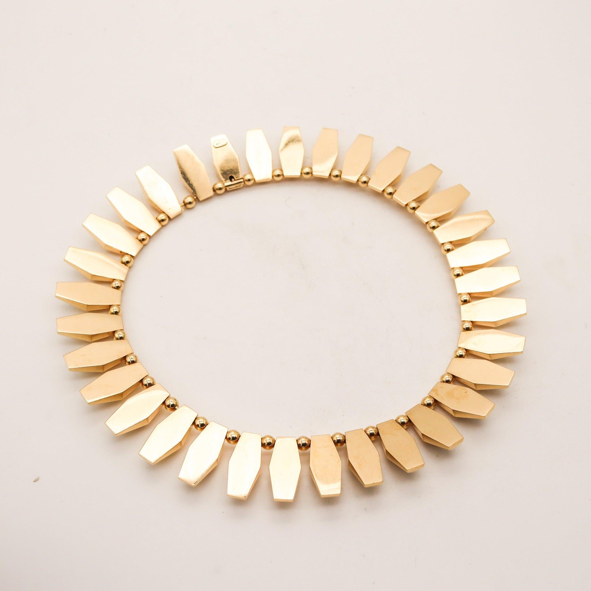 M. C. MOSsalONE, choker moderniste à franges facettées en or jaune massif 14 carats, 1950 Pour femmes en vente
