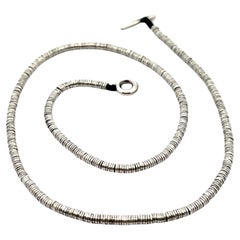 M. Collana flessibile con mini-rondella in argento sterling da 17" con chiusura a ginocchiera