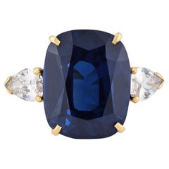 M. Gerard, bague cocktail en saphir 14 carats et diamants