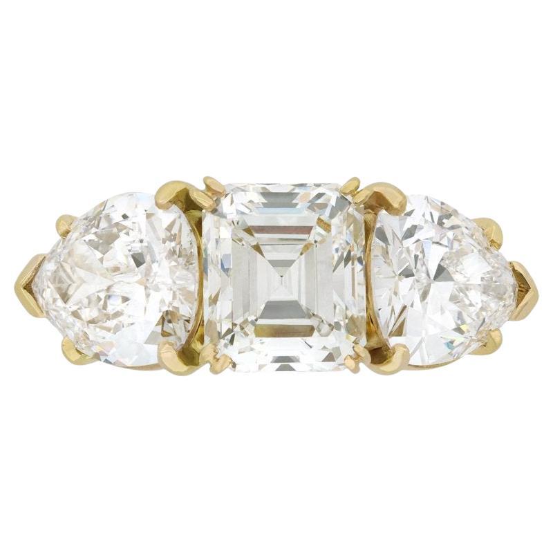 M. Gérard diamond three stone ring, French, circa 1970. For Sale